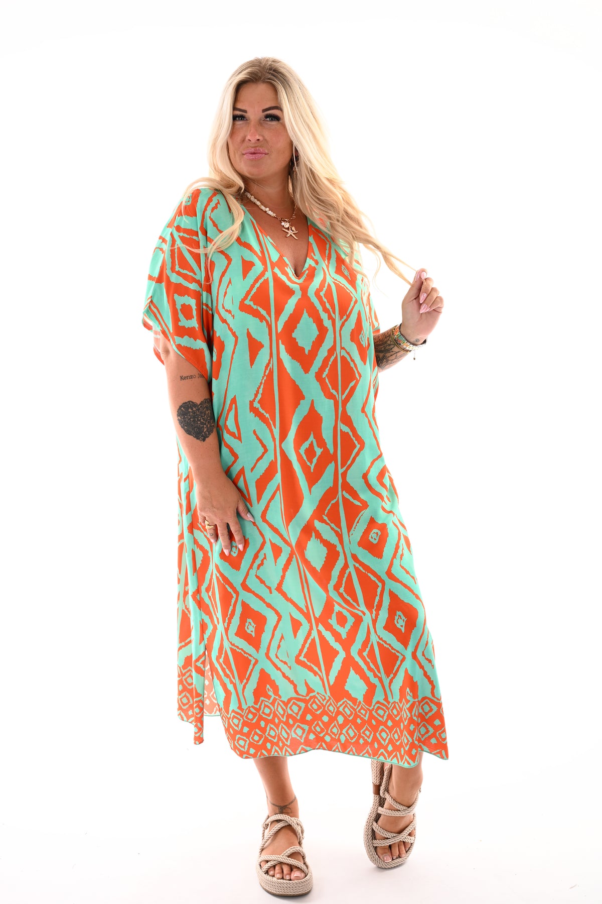 Lange jurk v-hals met ruiten turquoise/oranje