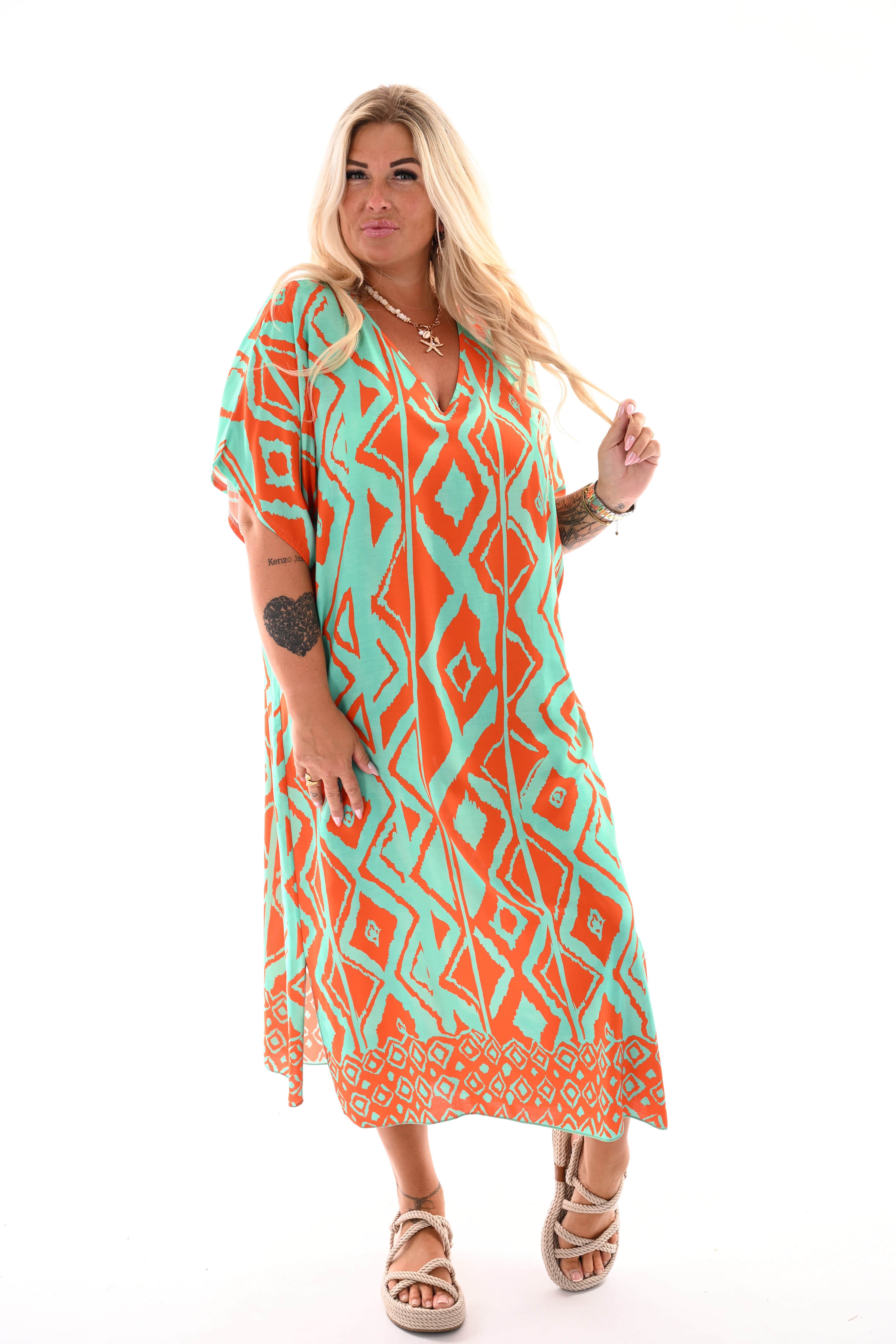 Lange jurk v-hals met ruiten turquoise/oranje