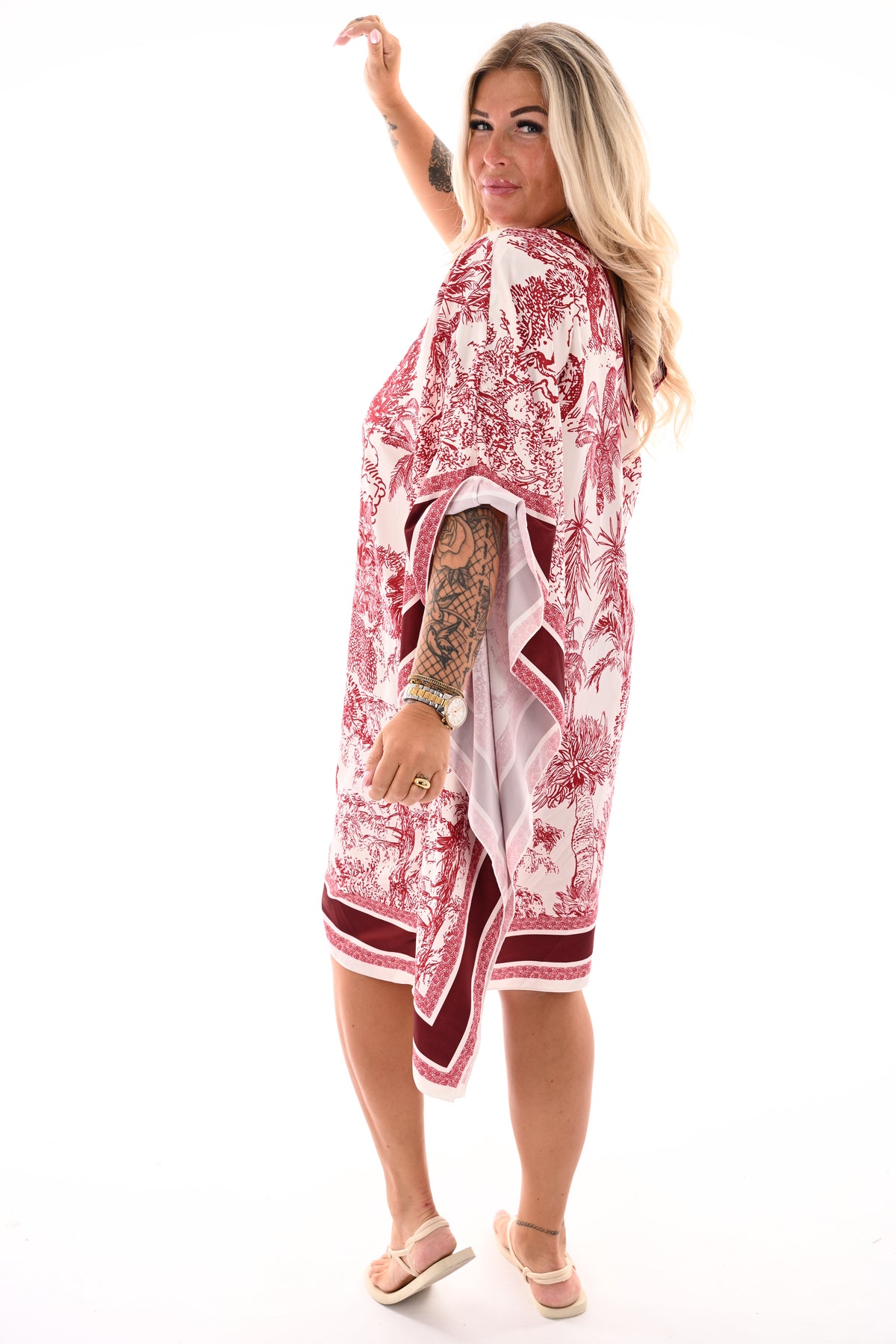 Jurk silky Toile de Jouy bordeaux