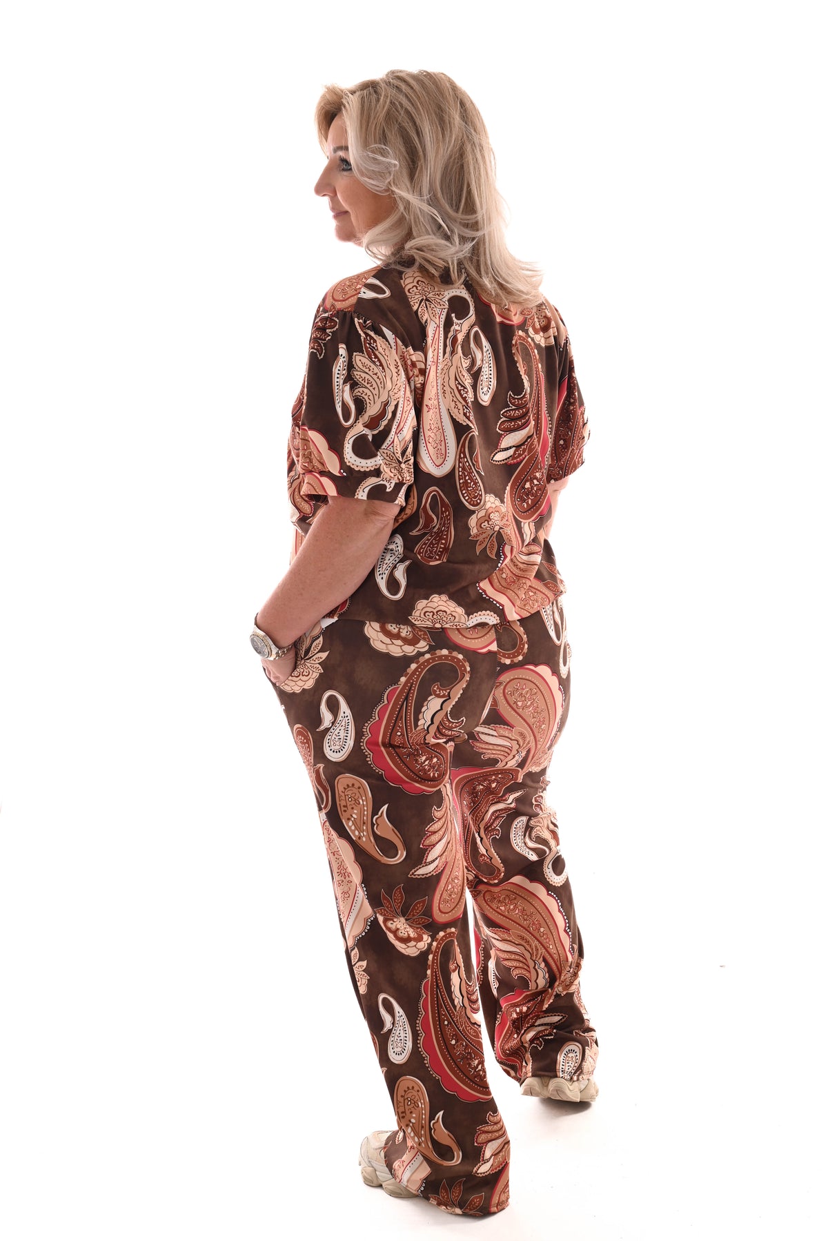 Tweedelig pak korte mouwen paisley donkerbruin