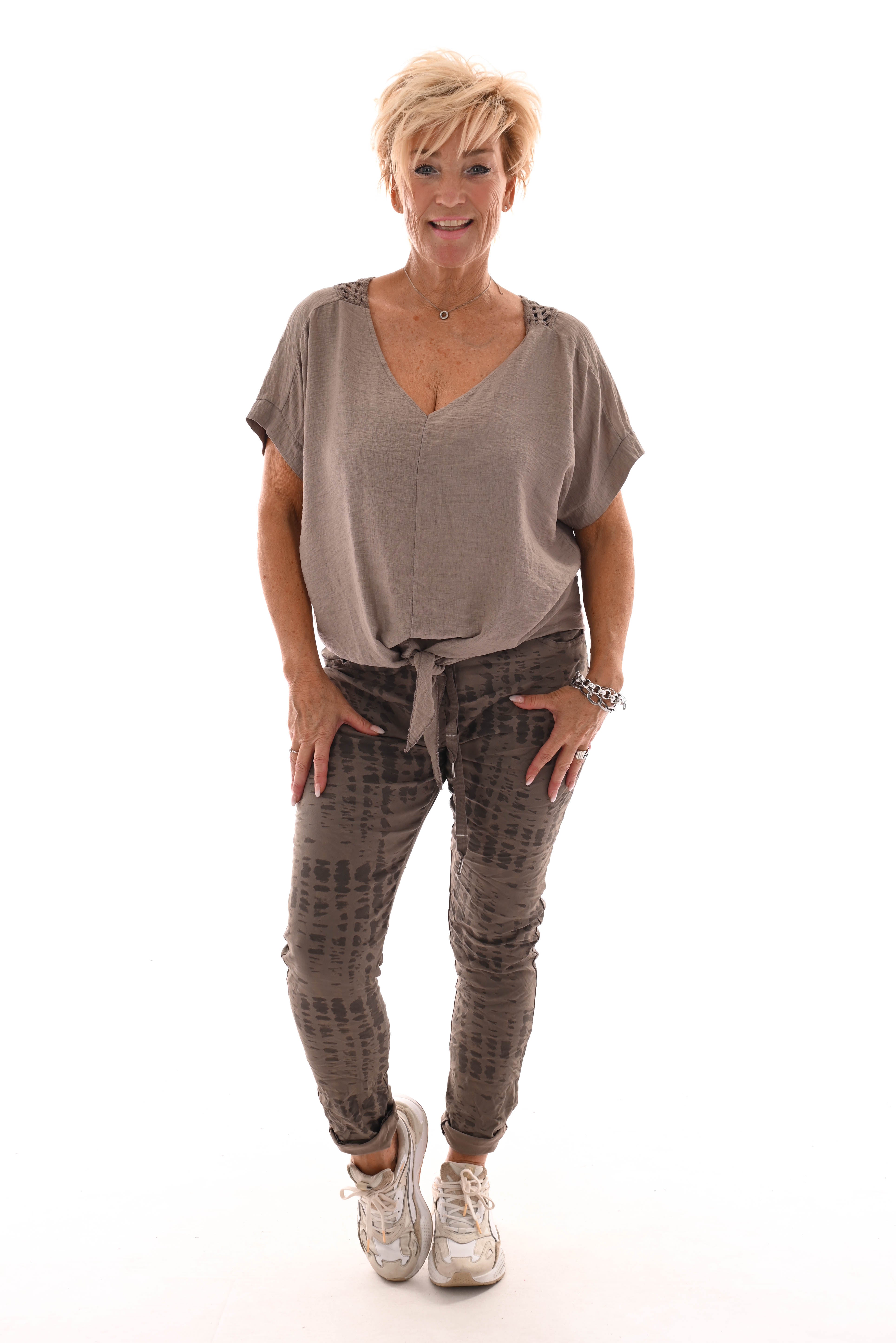 Stretchbroek panter en ruit bruin