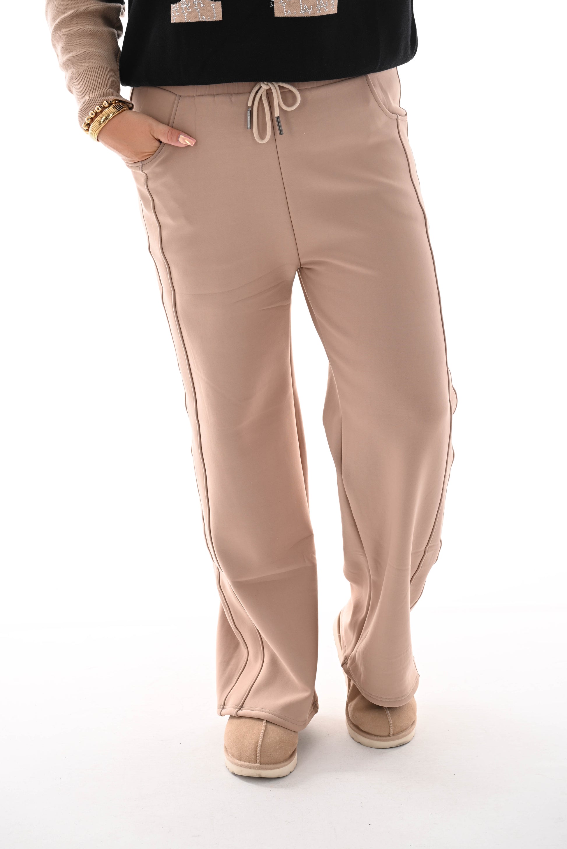 Straight leg joggingsbroek met thermo beige