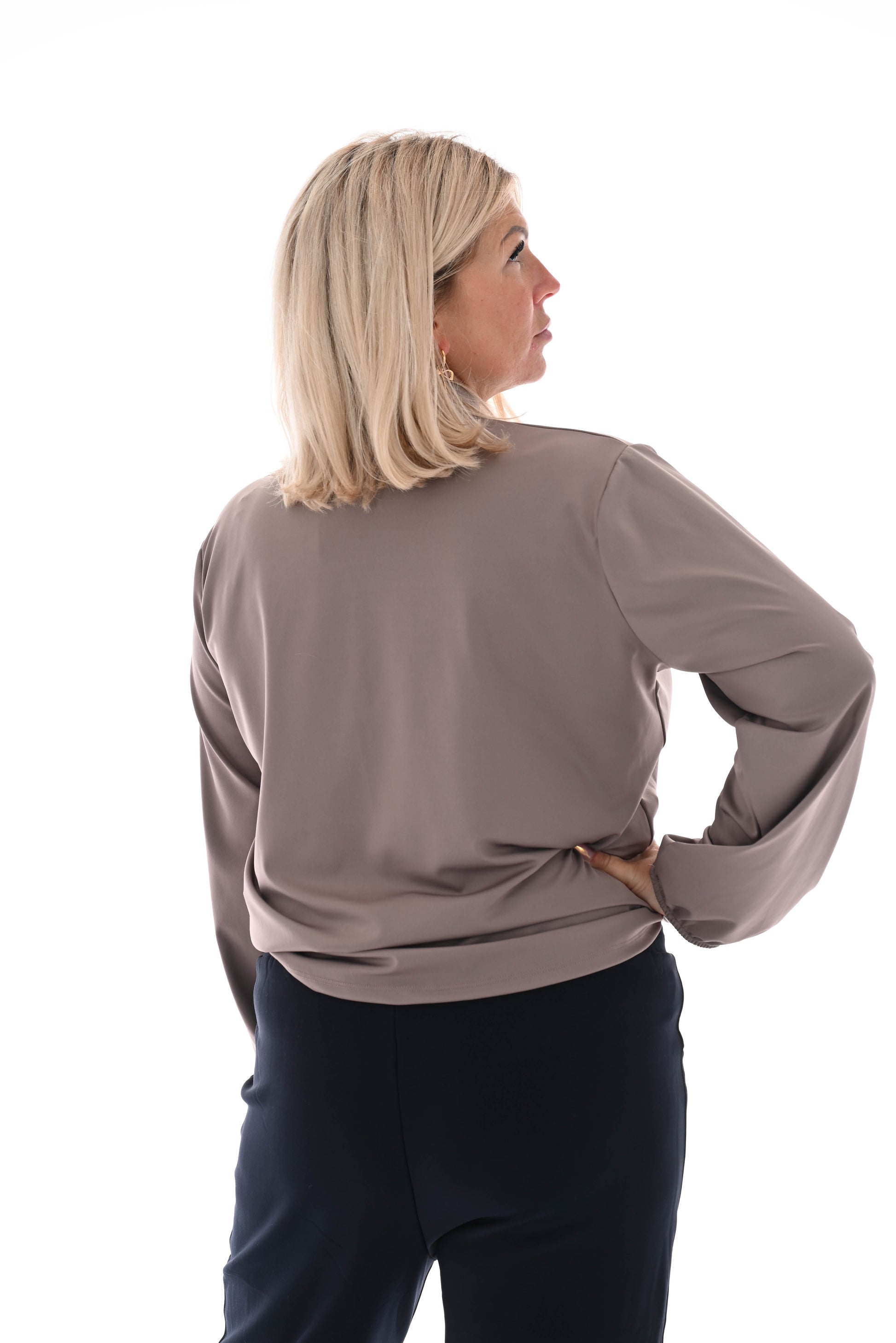 Travel blouse met strik uni taupe