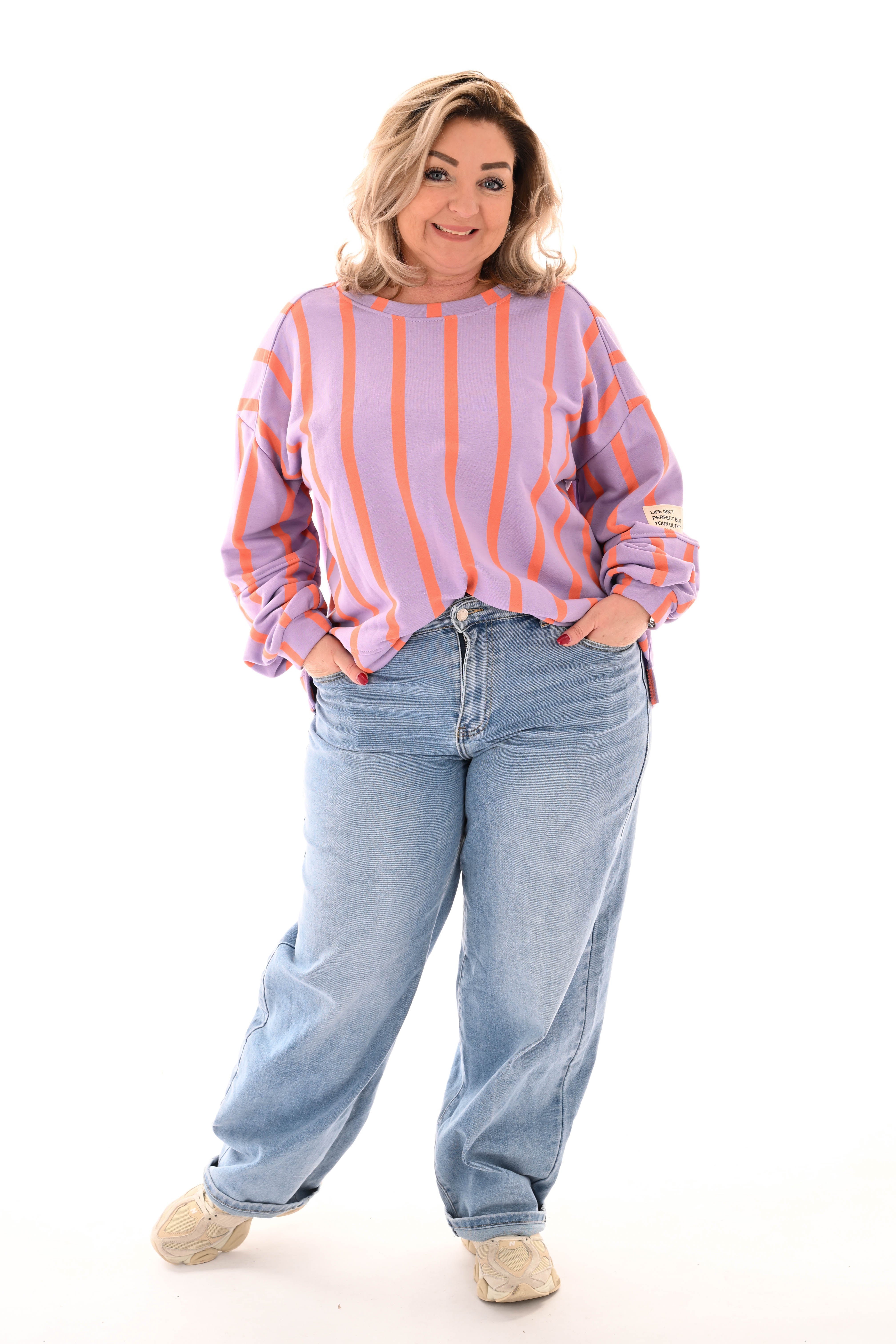 Sweater applicatie en strepen lila