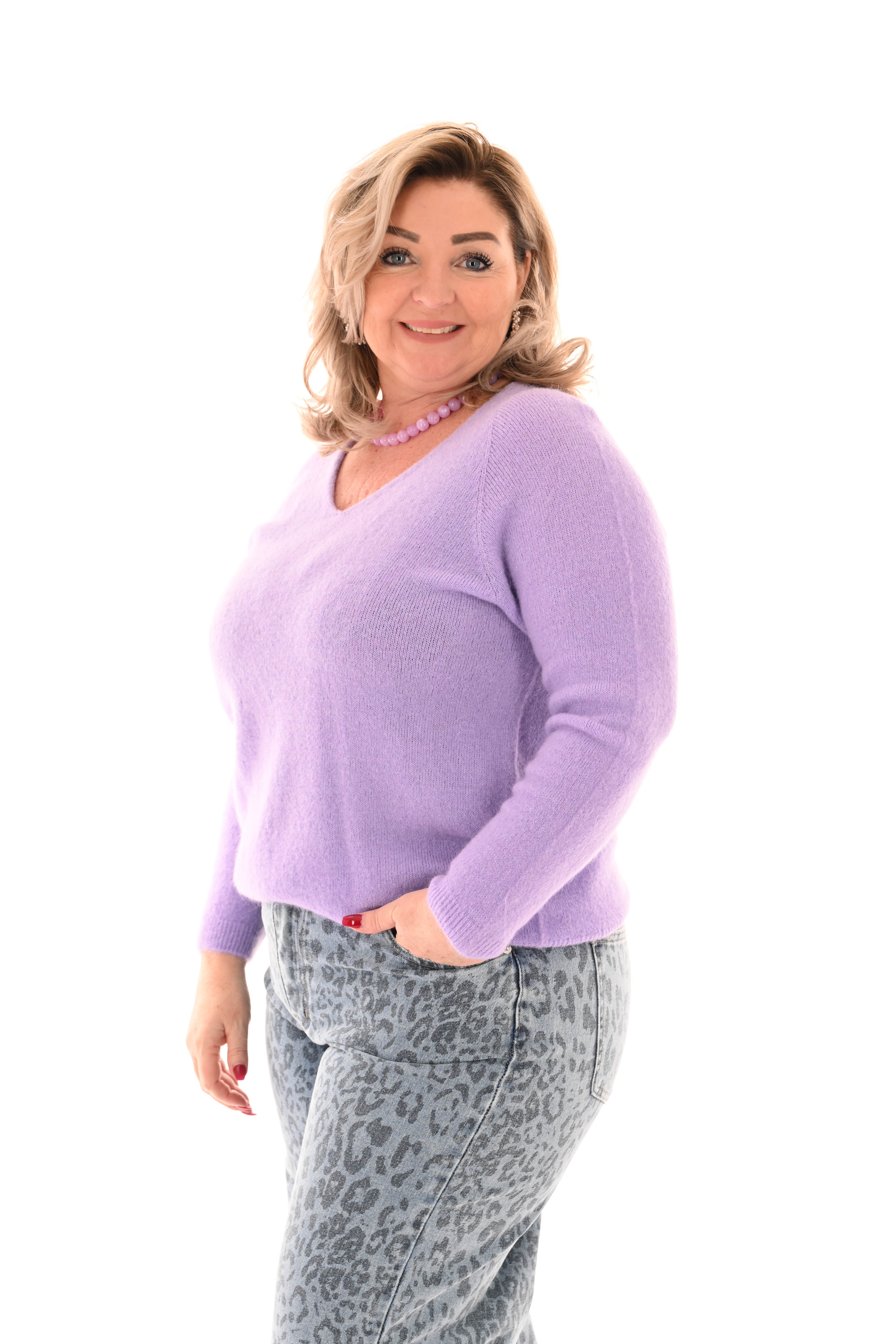 Fijn gebreide trui v-hals lila