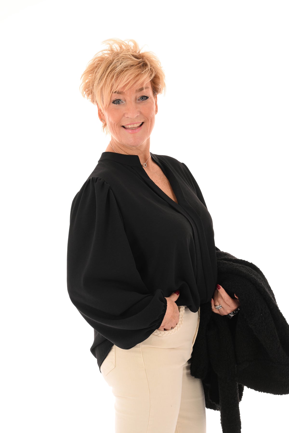 Top lange mouwen v-hals uni zwart