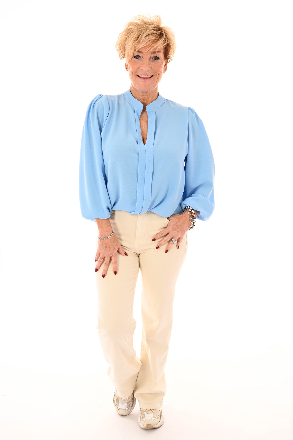 Top lange mouwen v-hals uni lichtblauw