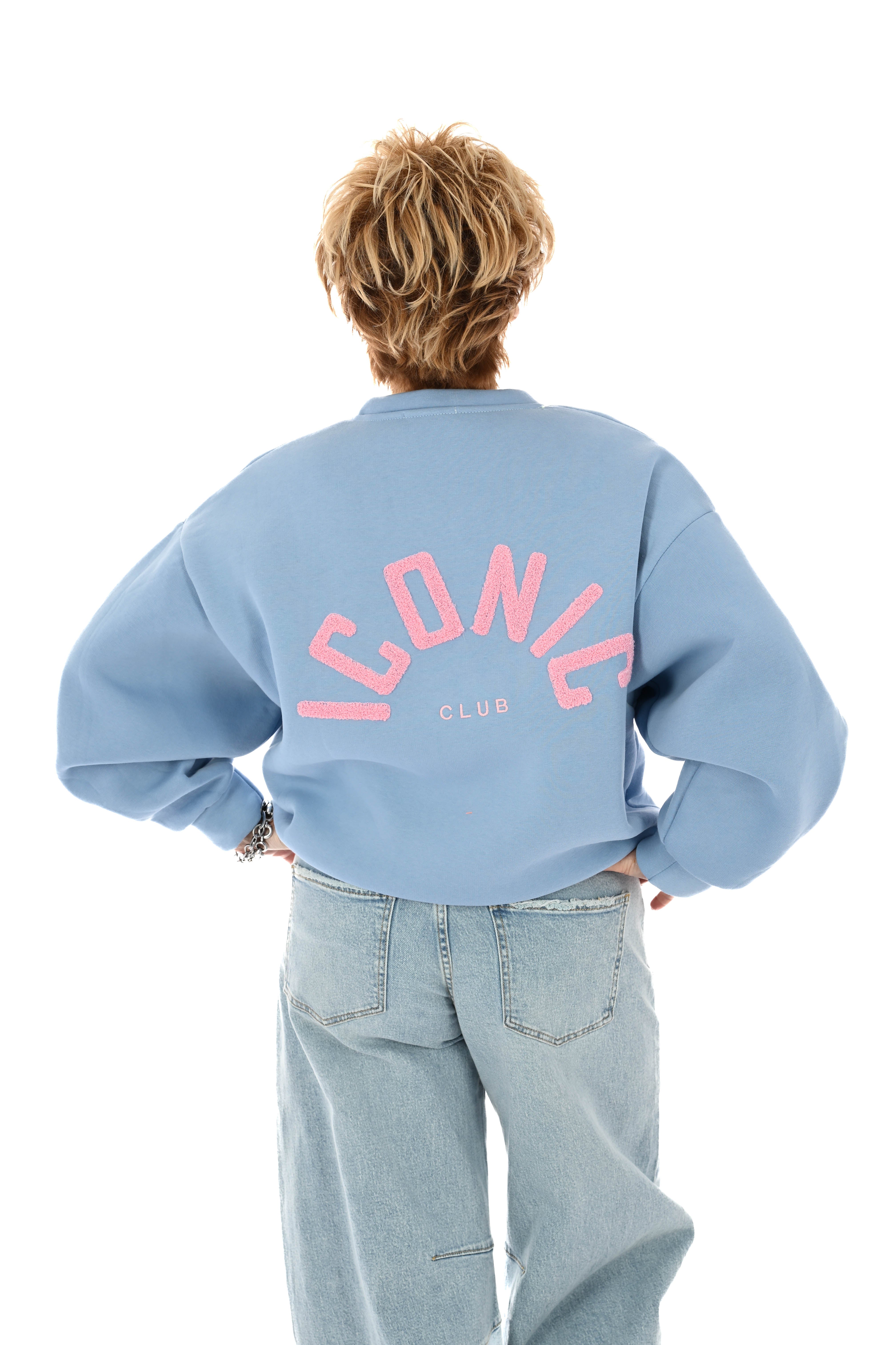 Sweater iconic club lichtblauw