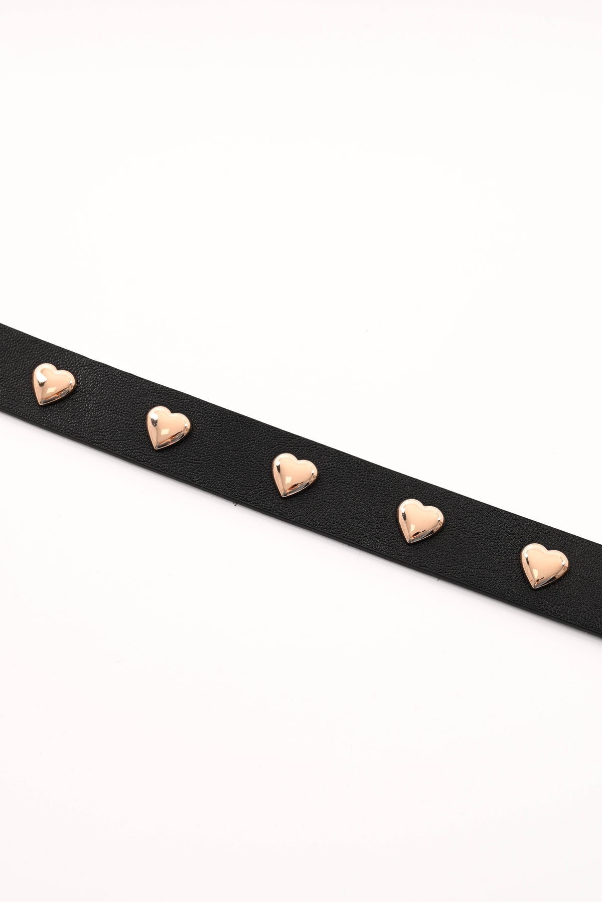 Riem met stud hartjes zwart