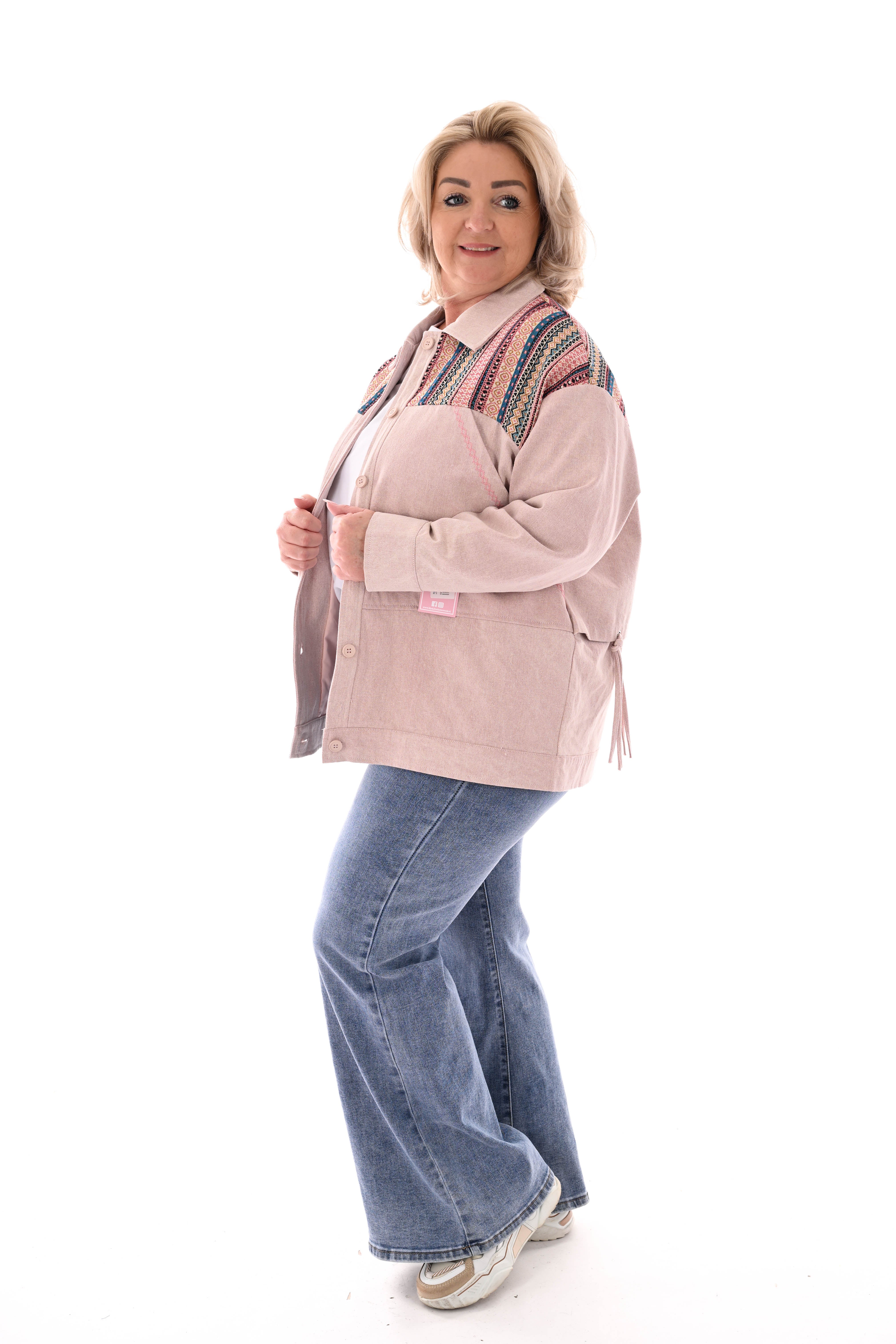 Oversized jas aztec borduursels lichtroze
