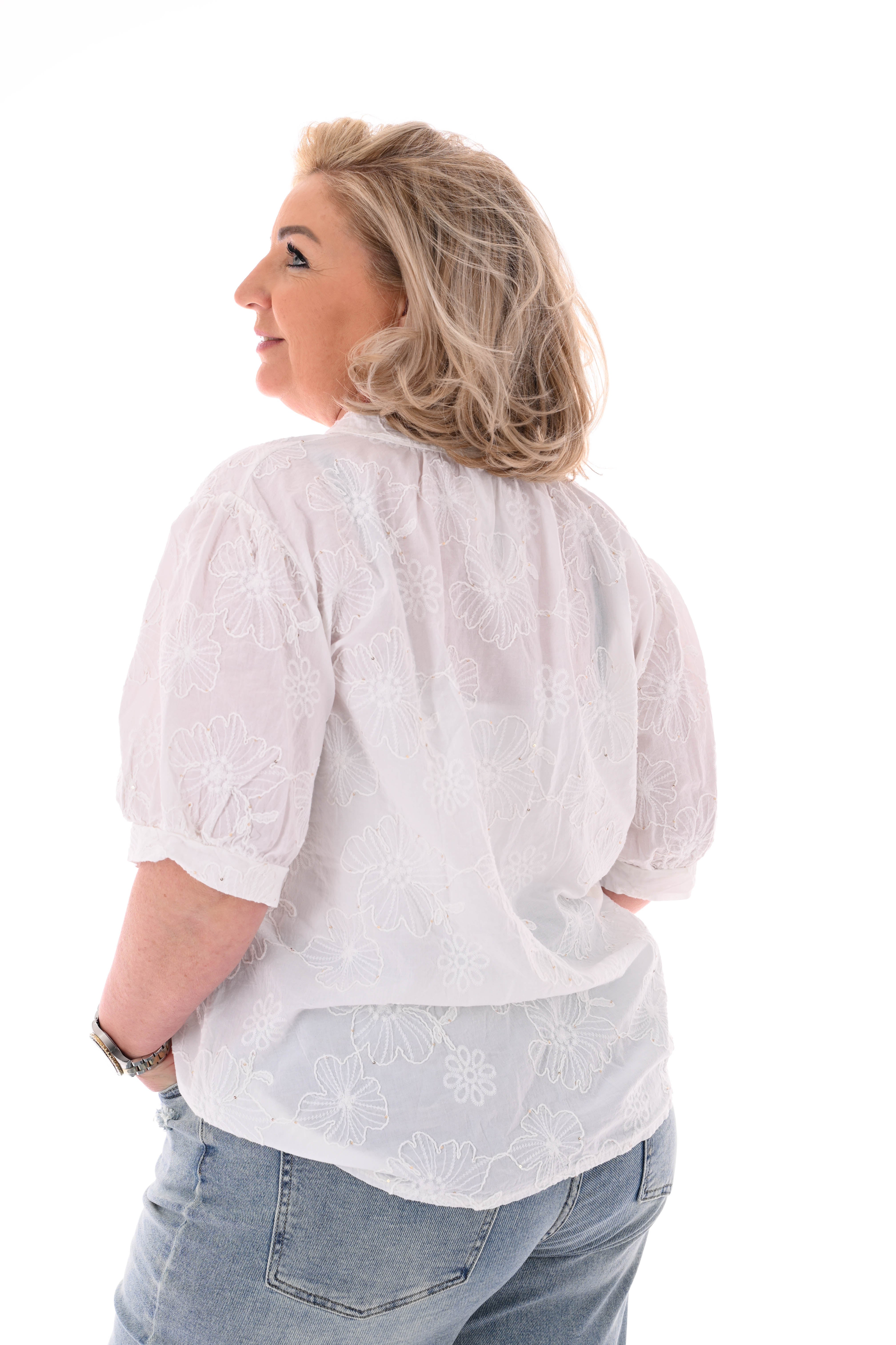 Blouse korte mouwen bloemen roomwit