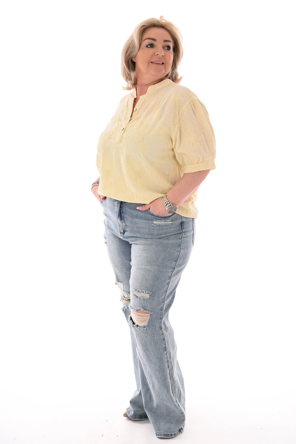 Blouse korte mouwen bloemen lichtgeel