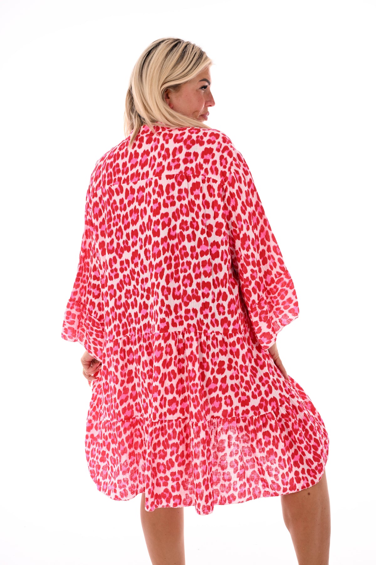 Korte jurk v-hals stroken panterprint rood/felroze