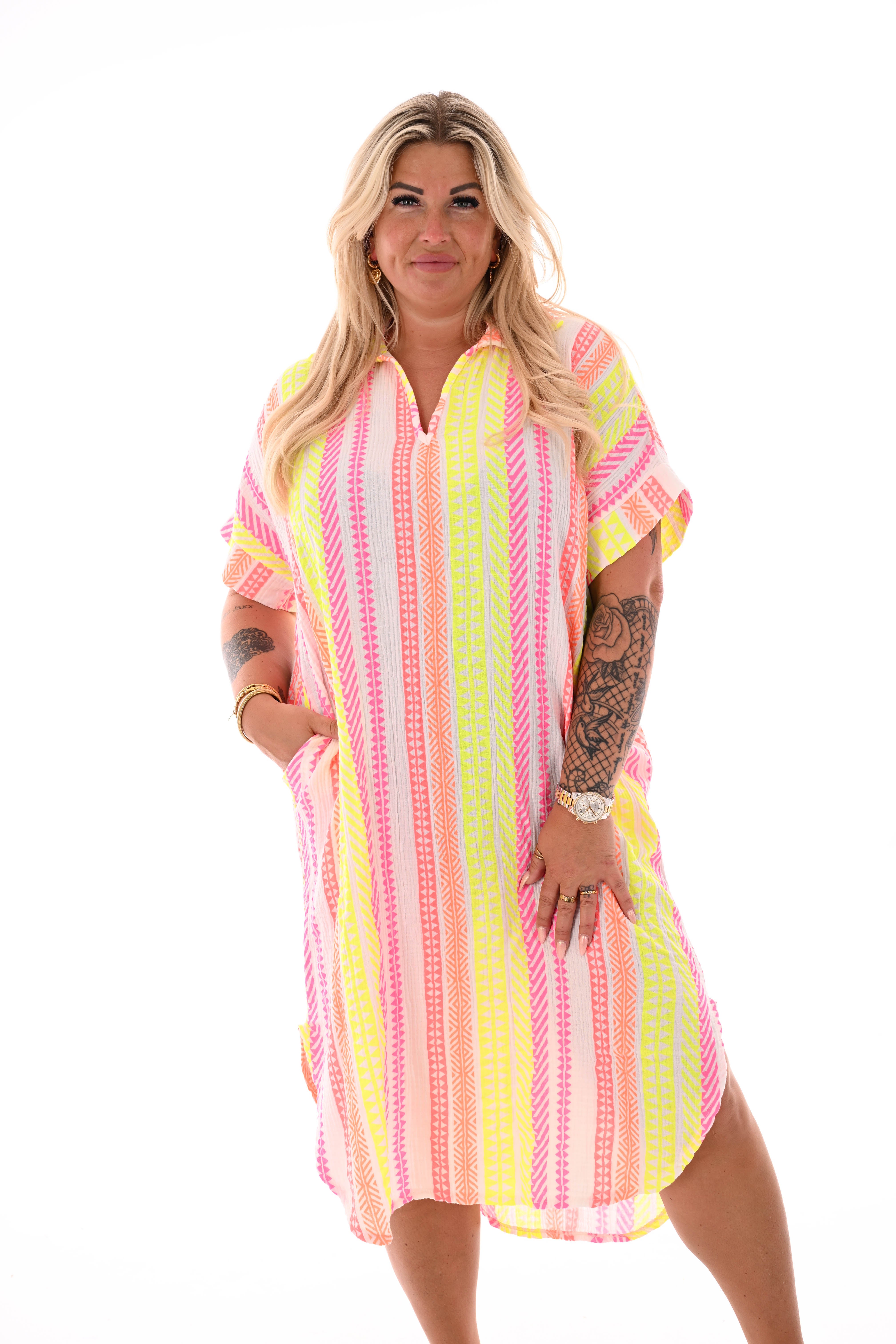 Wafel jurk v-hals aztec print roomwit