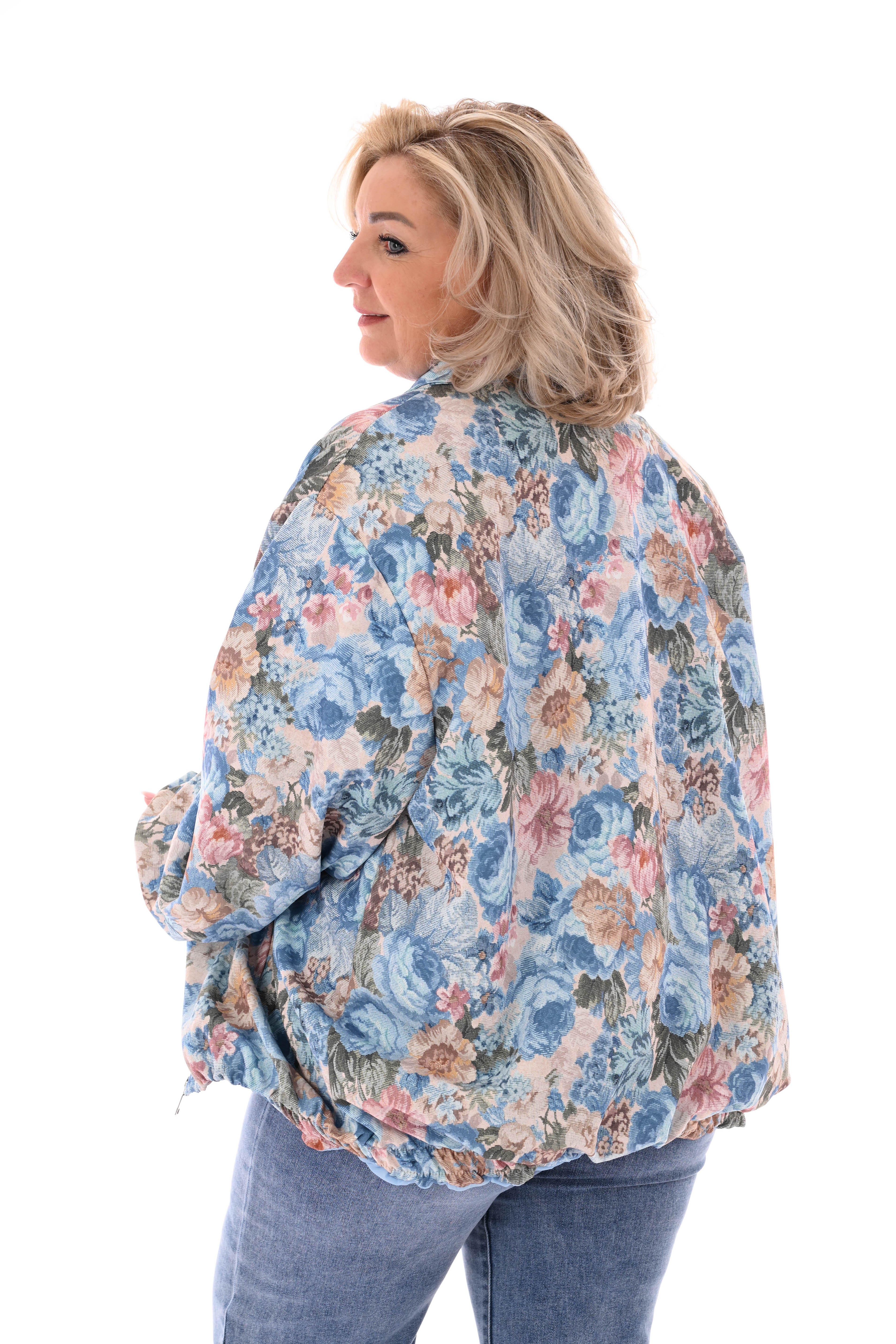 Bomberjack bloemen lichtblauw