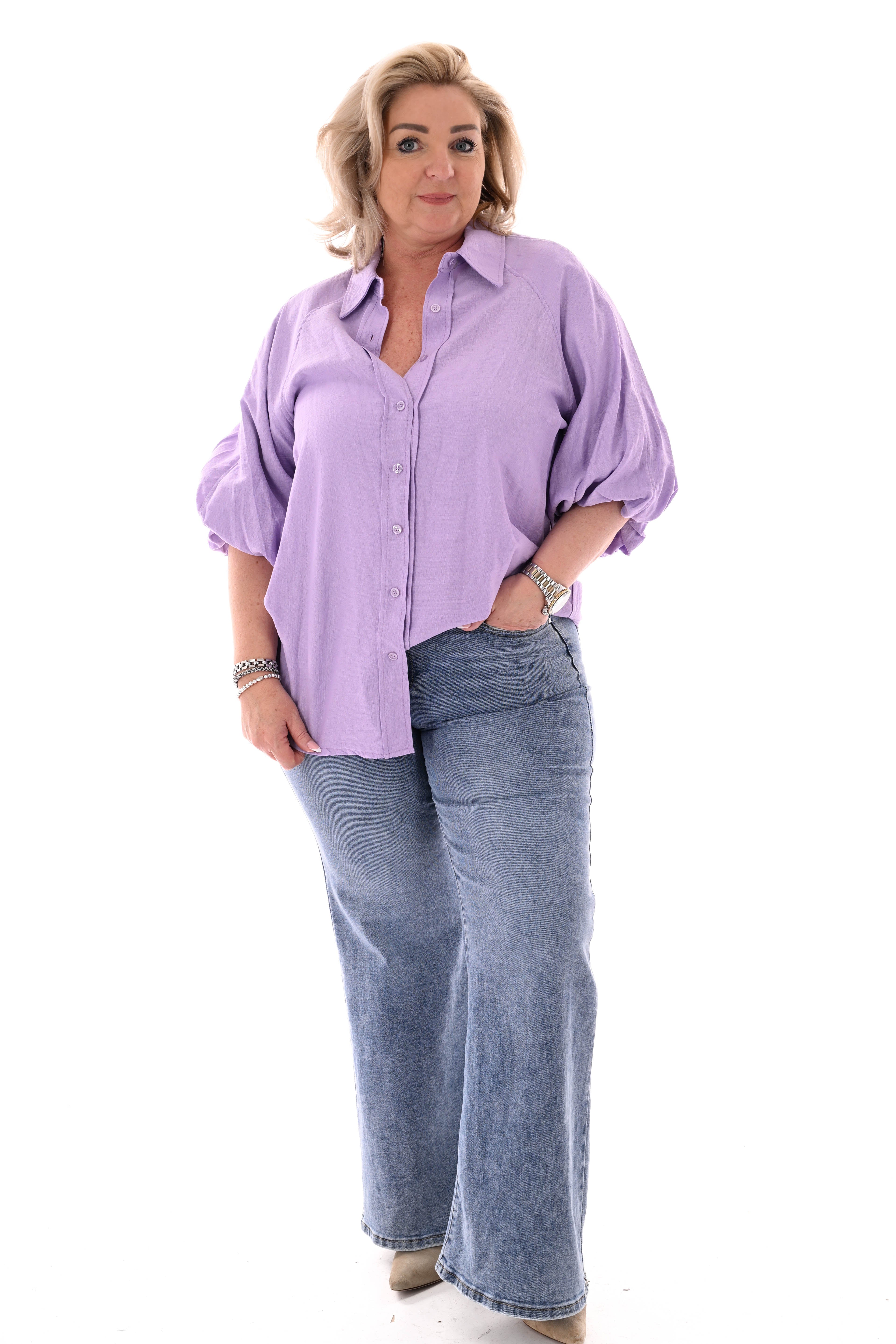 Doorknoop blouse kraag korte pofmouwen lila