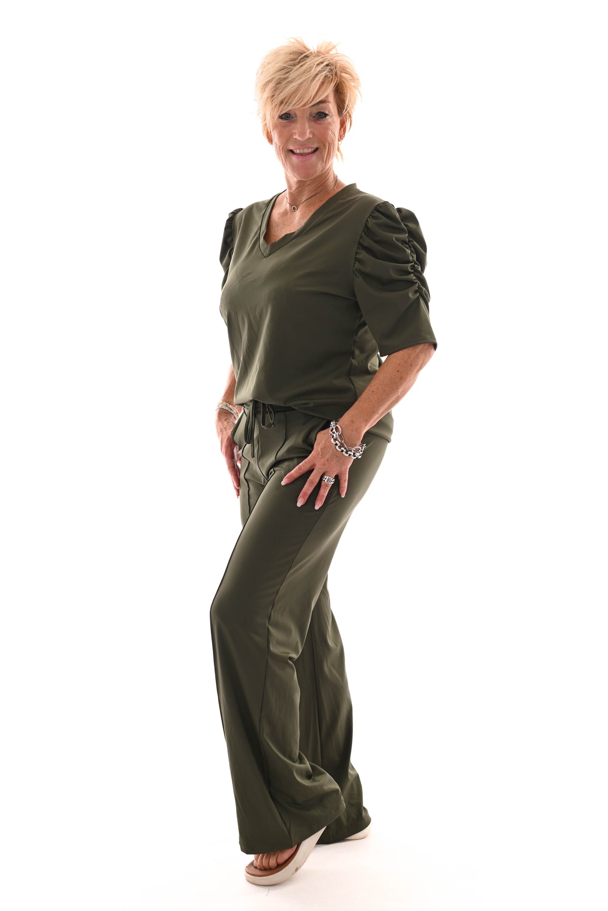 Tweedelig pak gedrapeerde korte mouwen olijf groen