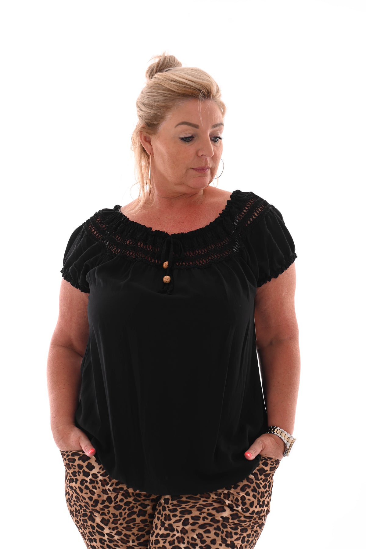 Top gehaakt detail off-shoulder zwart