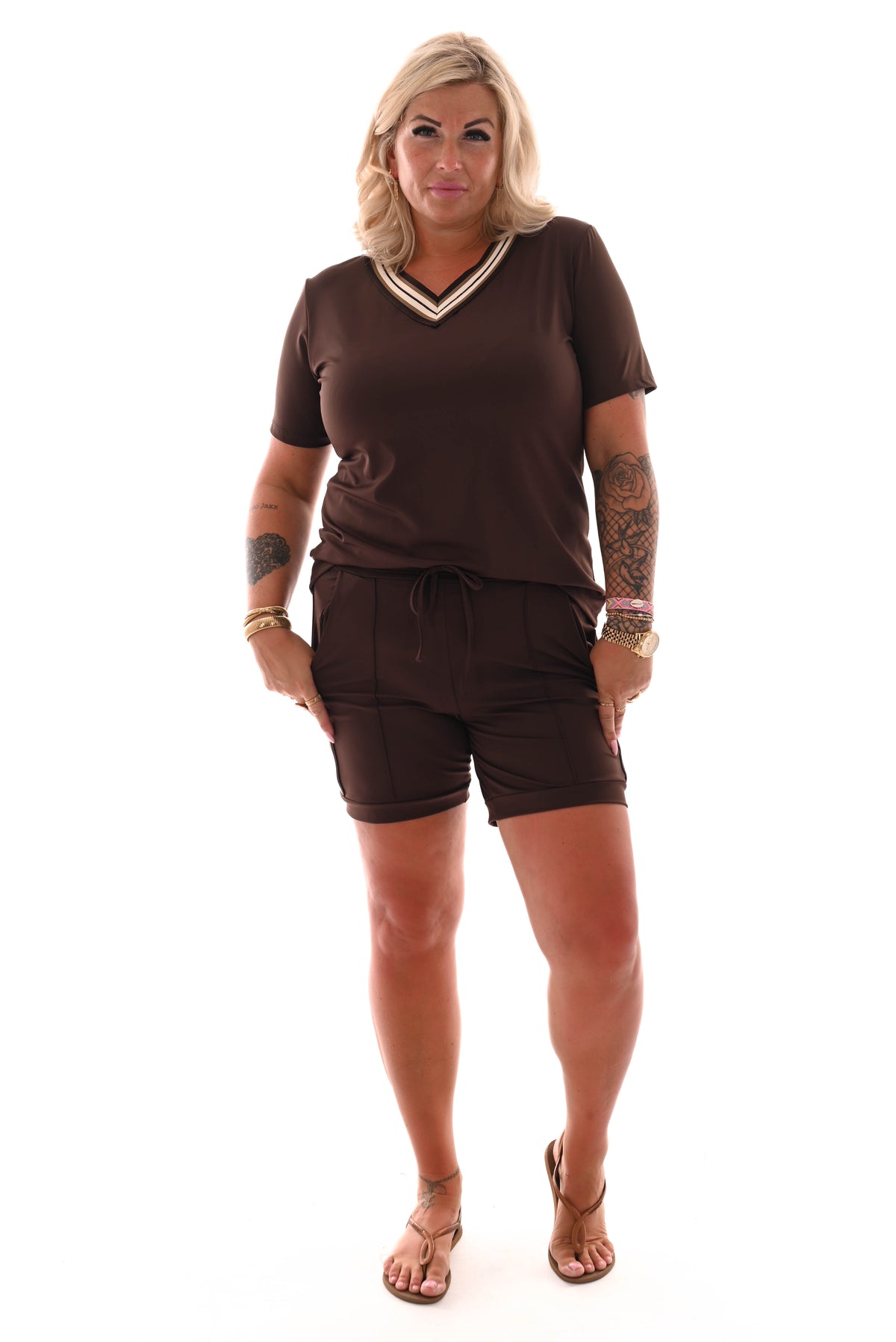 Travel short met bies strepen bruin