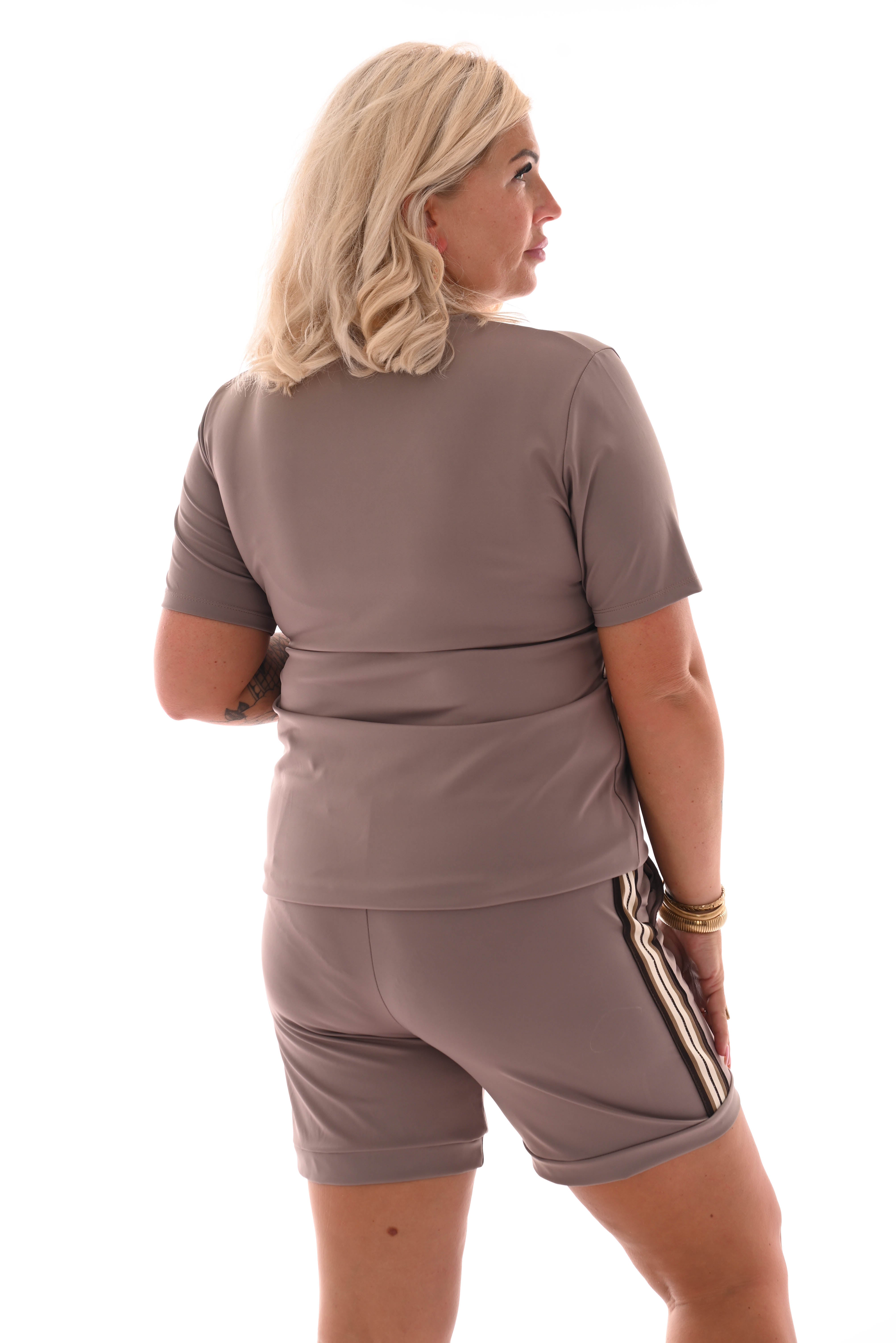 Travel top met bies strepen taupe