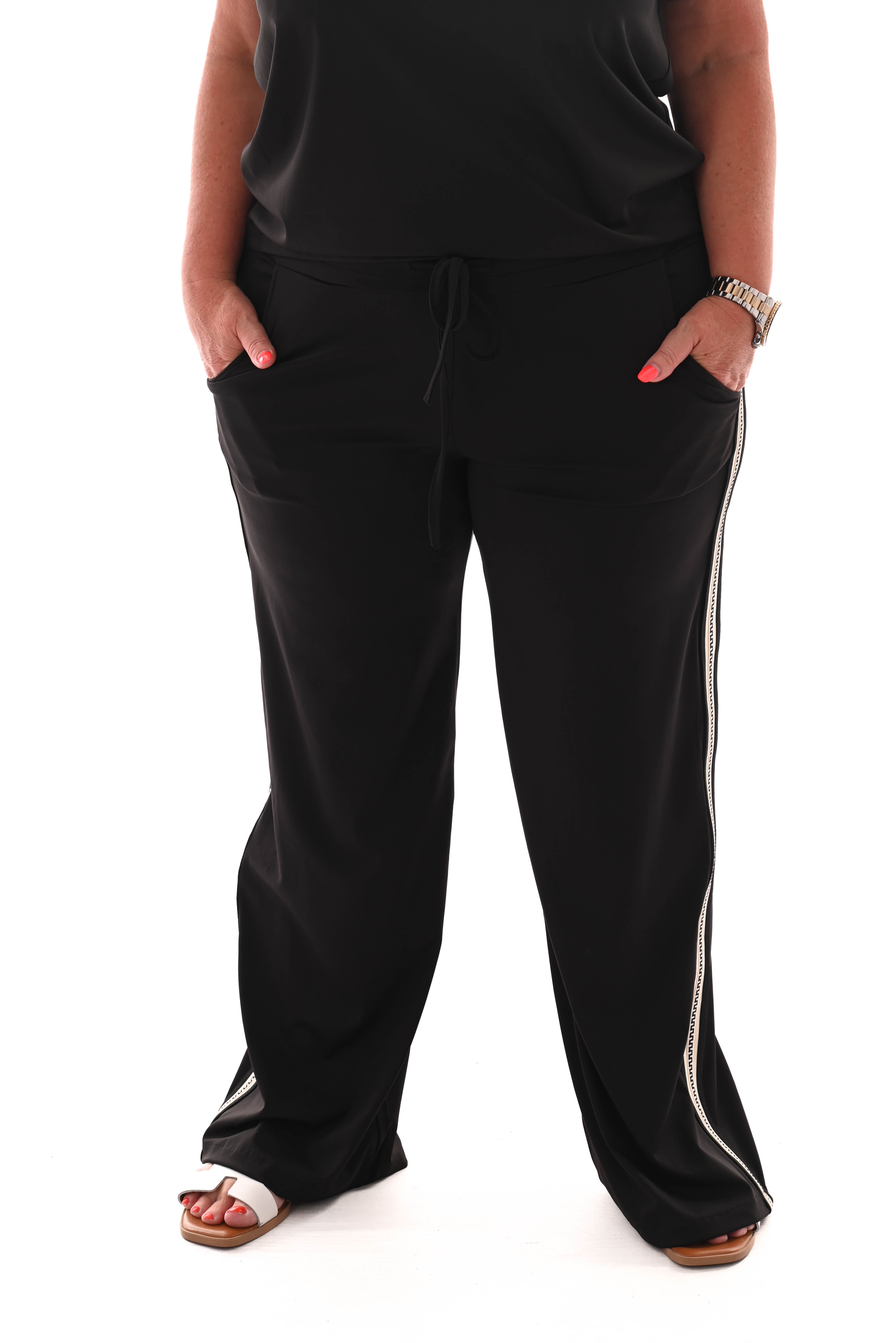 Travel broek met bies zwart