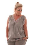 Silky top mouwloos met kant taupe