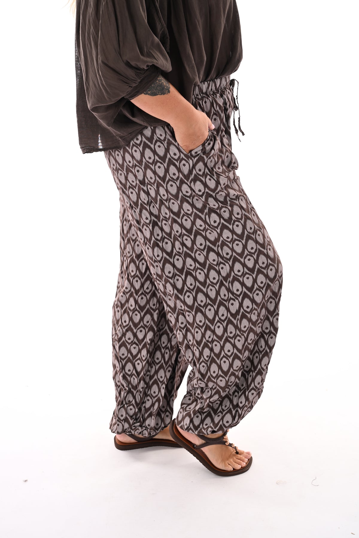 Ballon broek print abstract bruin