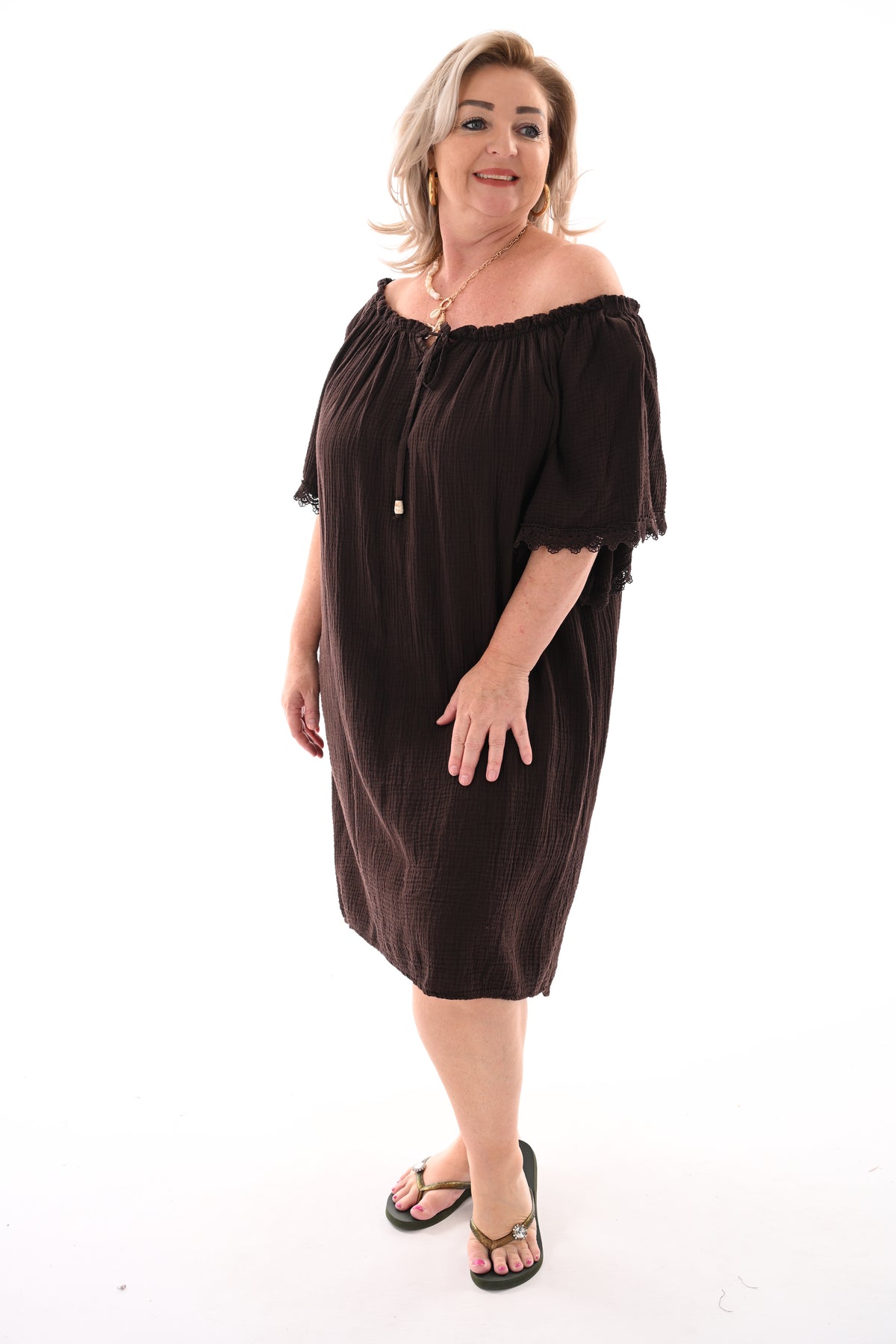 Wafel jurk off-shoulder donkerbruin