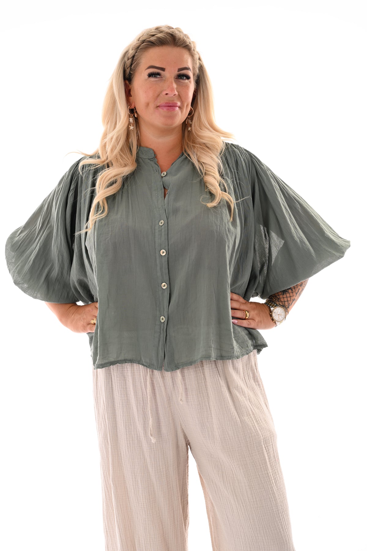 Korte blouse 3/4e mouwen uni legergroen