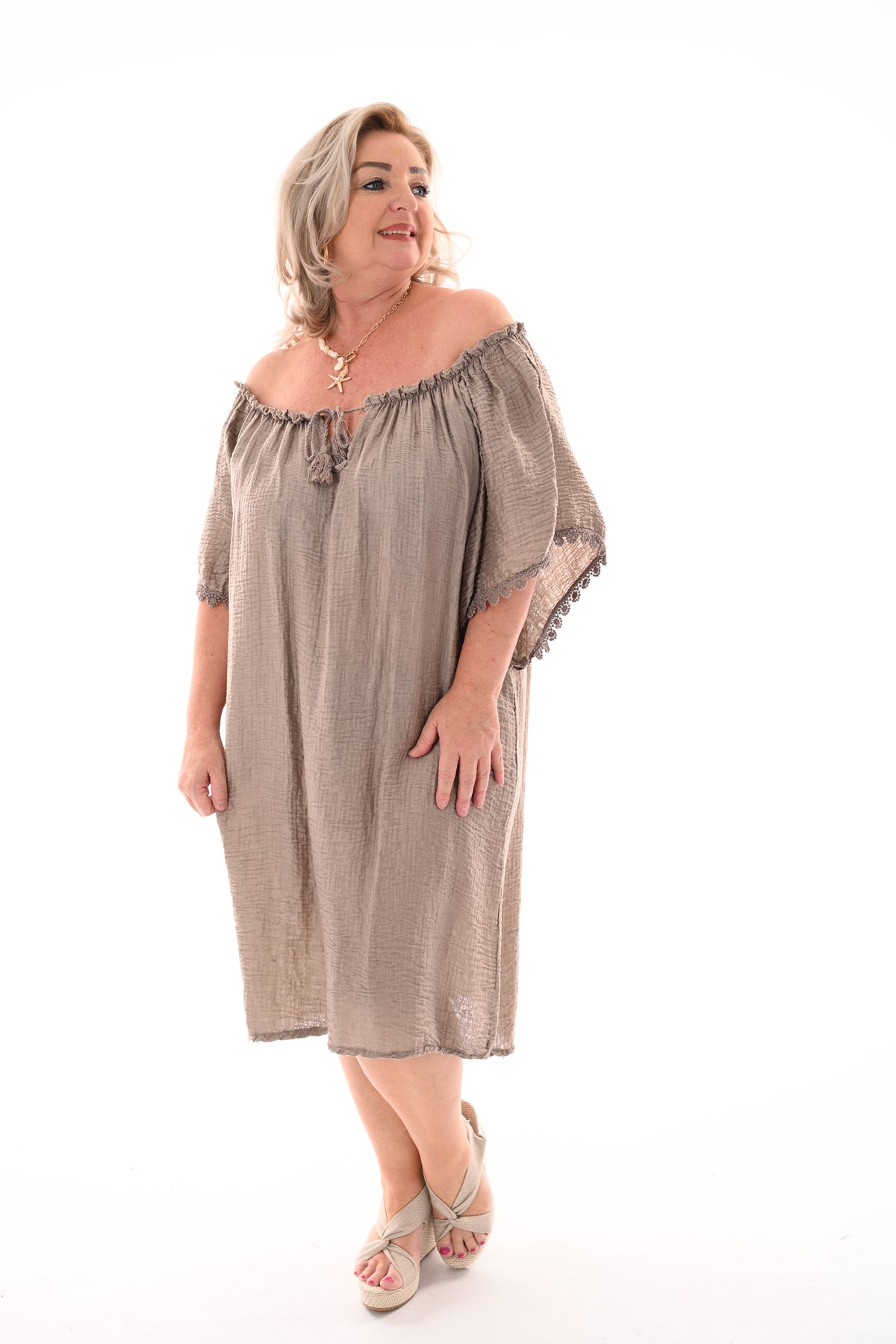 Tuniek crepe off-shoulder taupe