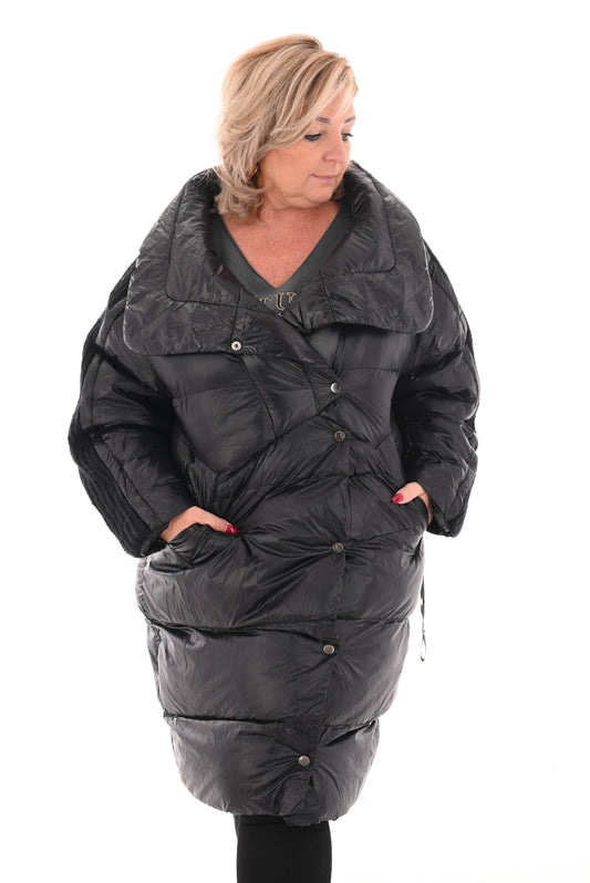 Puffer jas gebreid detail zwart