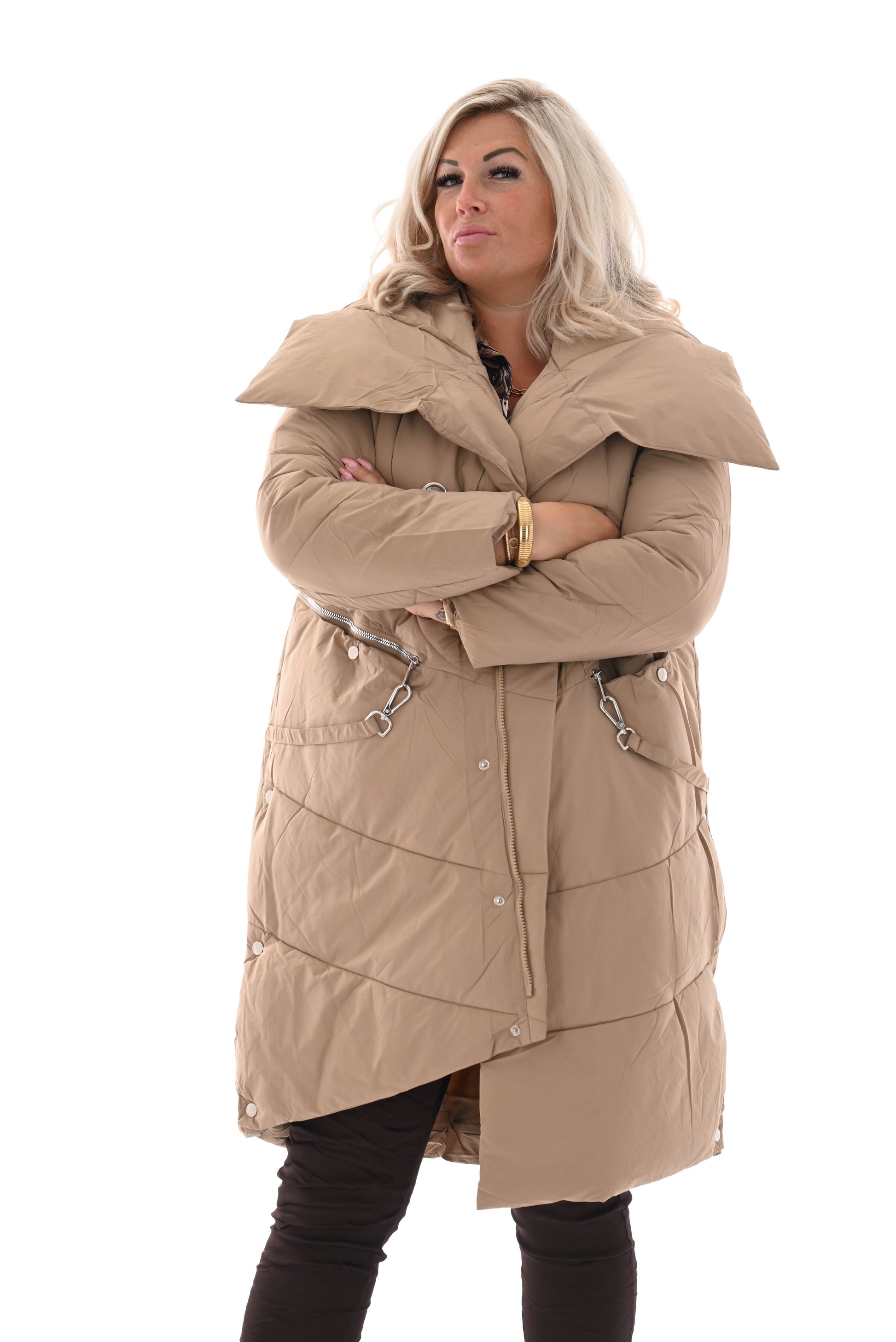 Puffer jas met rits en ketting beige