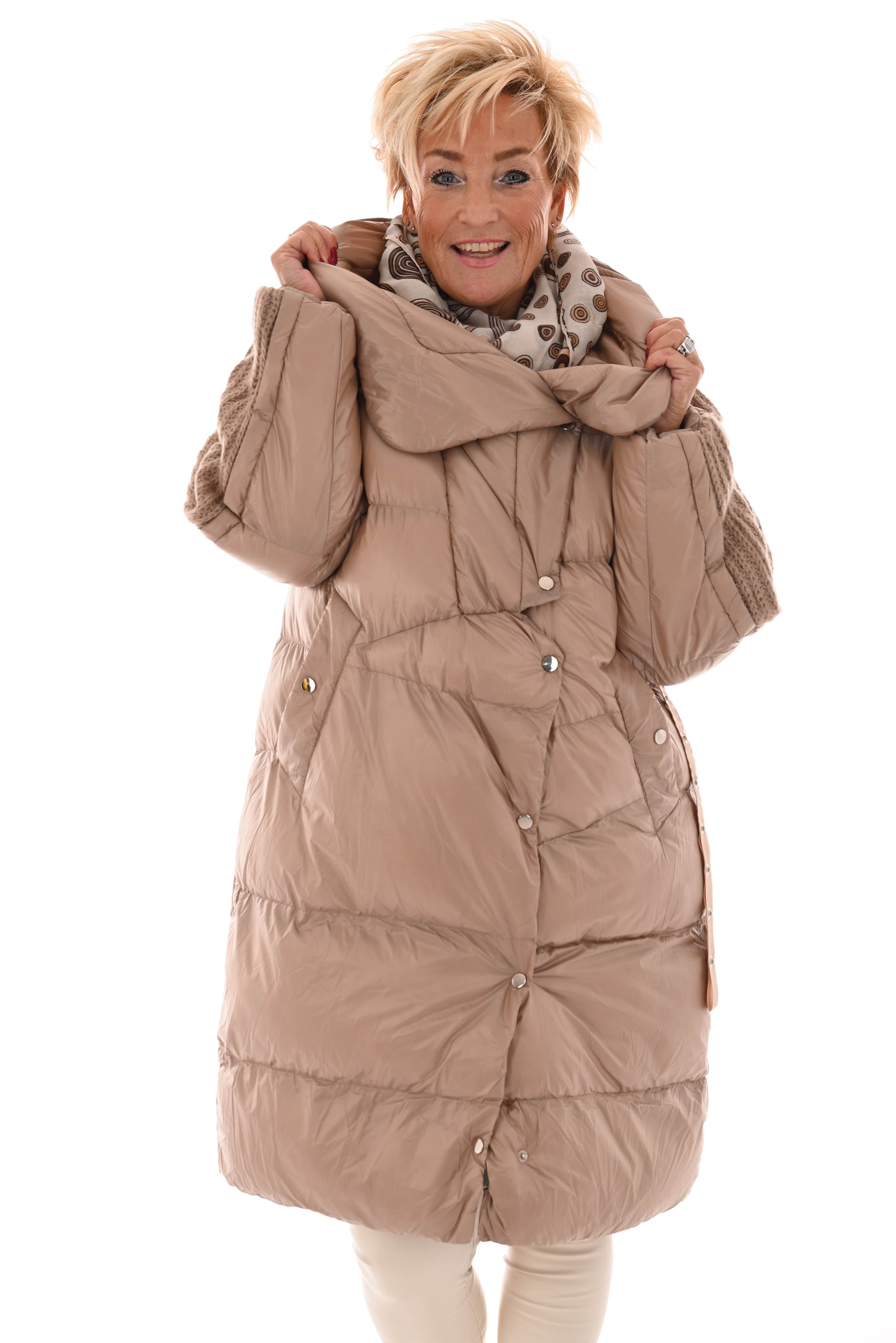 Puffer jas gebreid detail beige