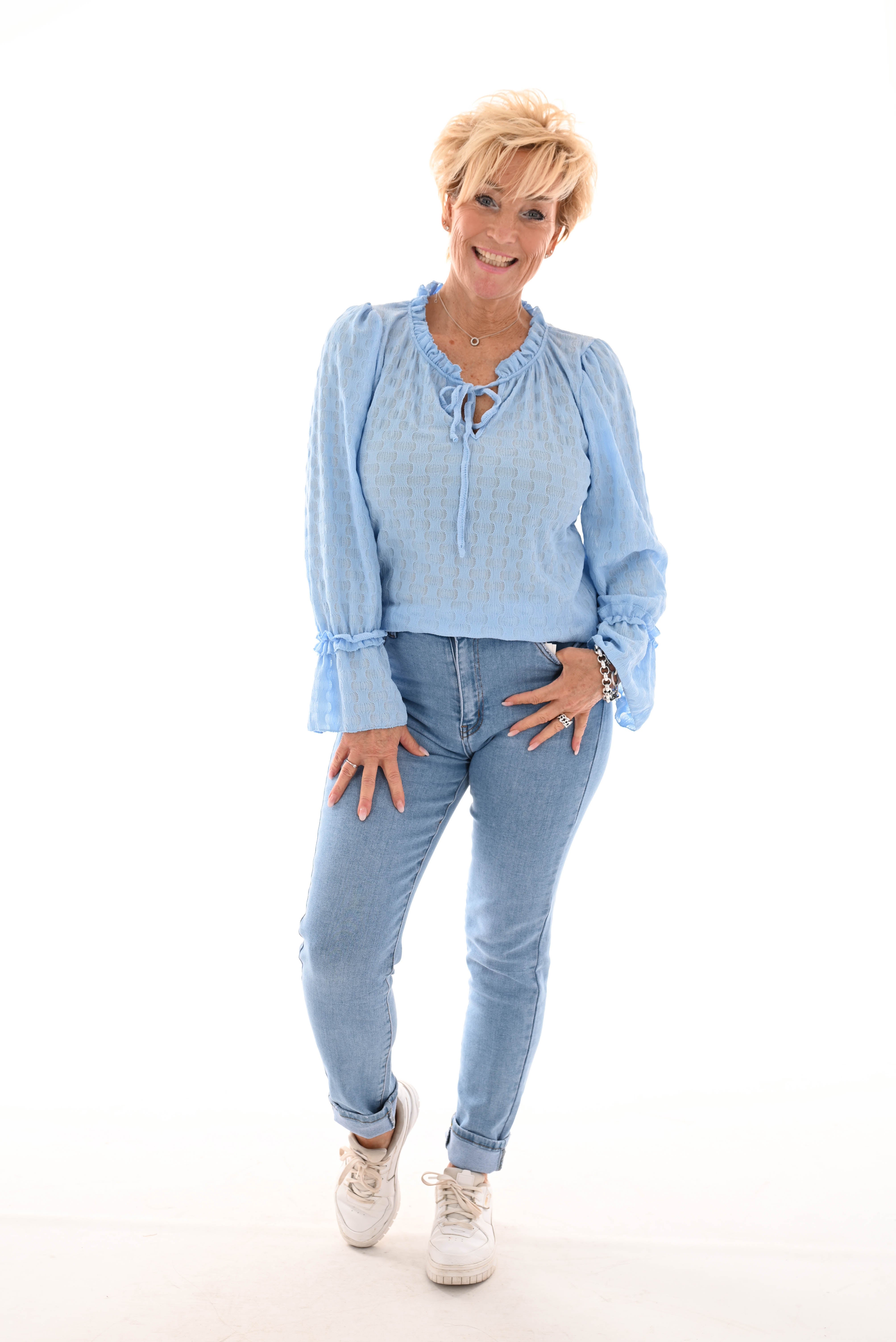 Top trompet mouwen met strik blauw