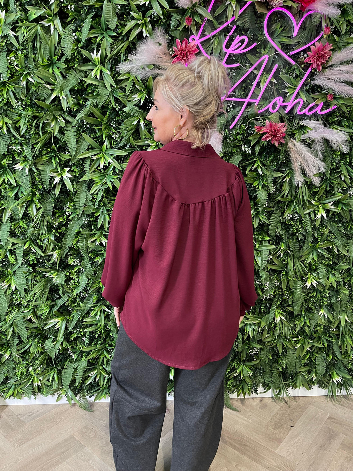 Blouse geplooid halsdetail uni bordeaux