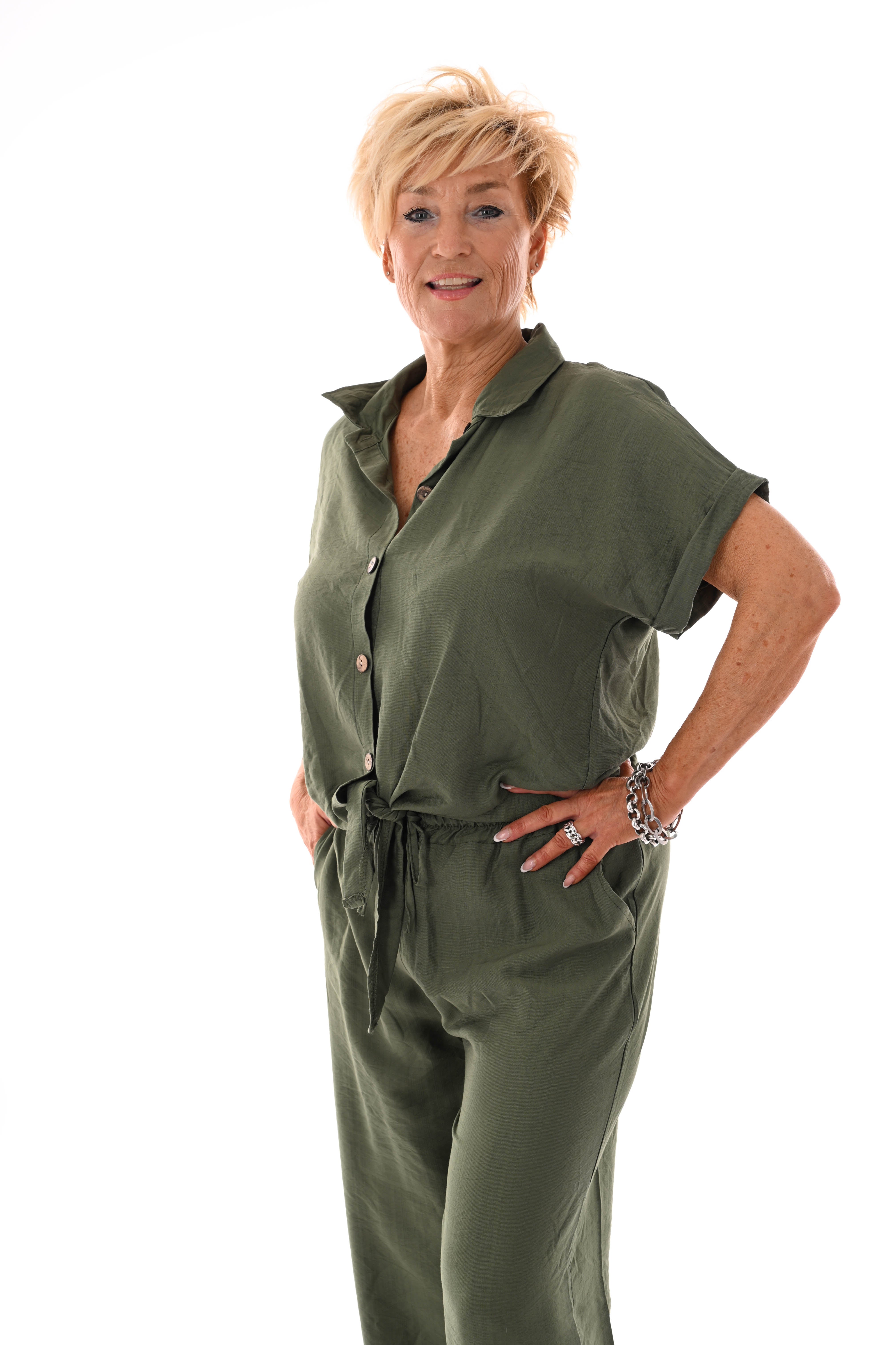Tweedelig set doorknoop blouse olijfgroen
