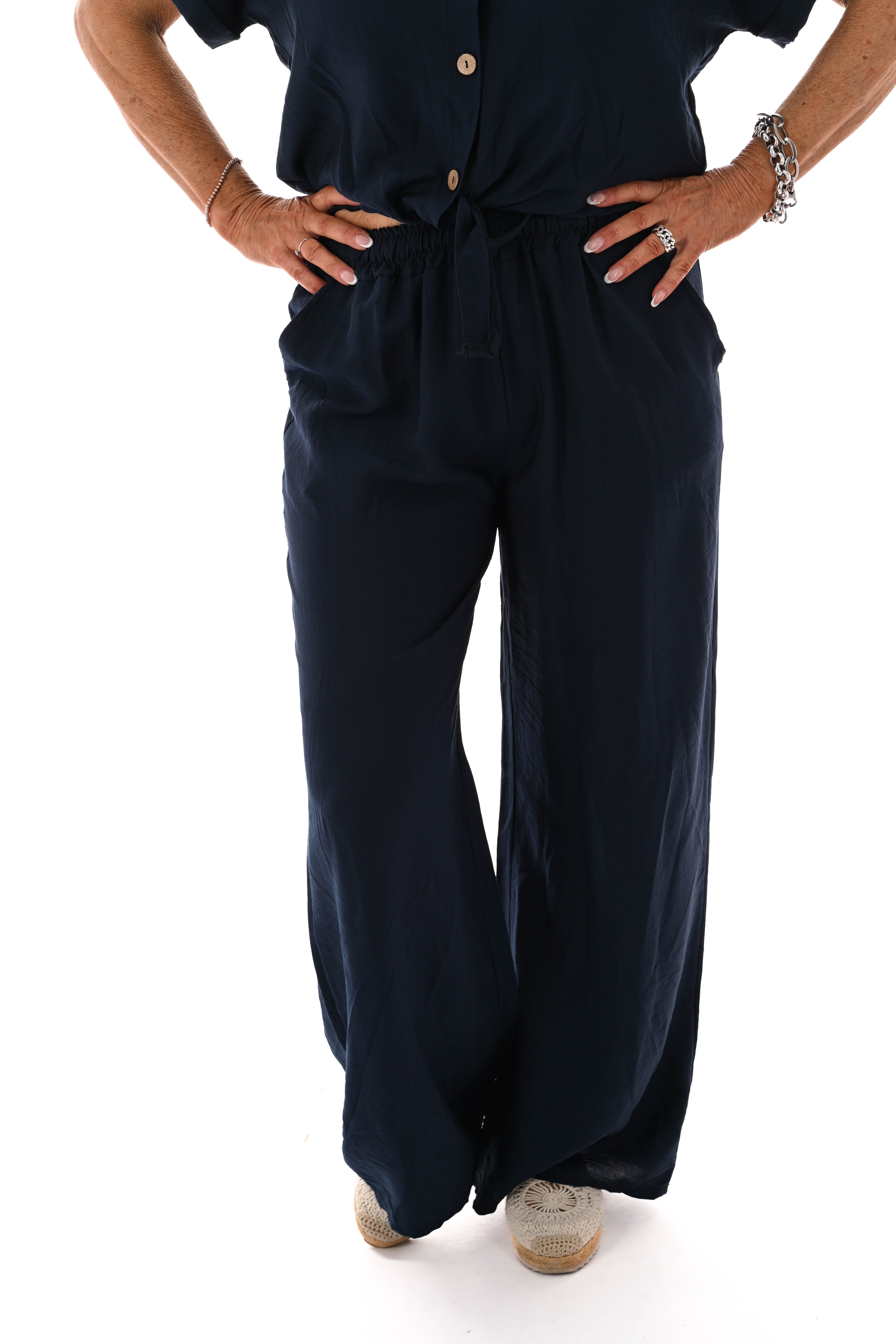 Tweedelig set doorknoop blouse marineblauw