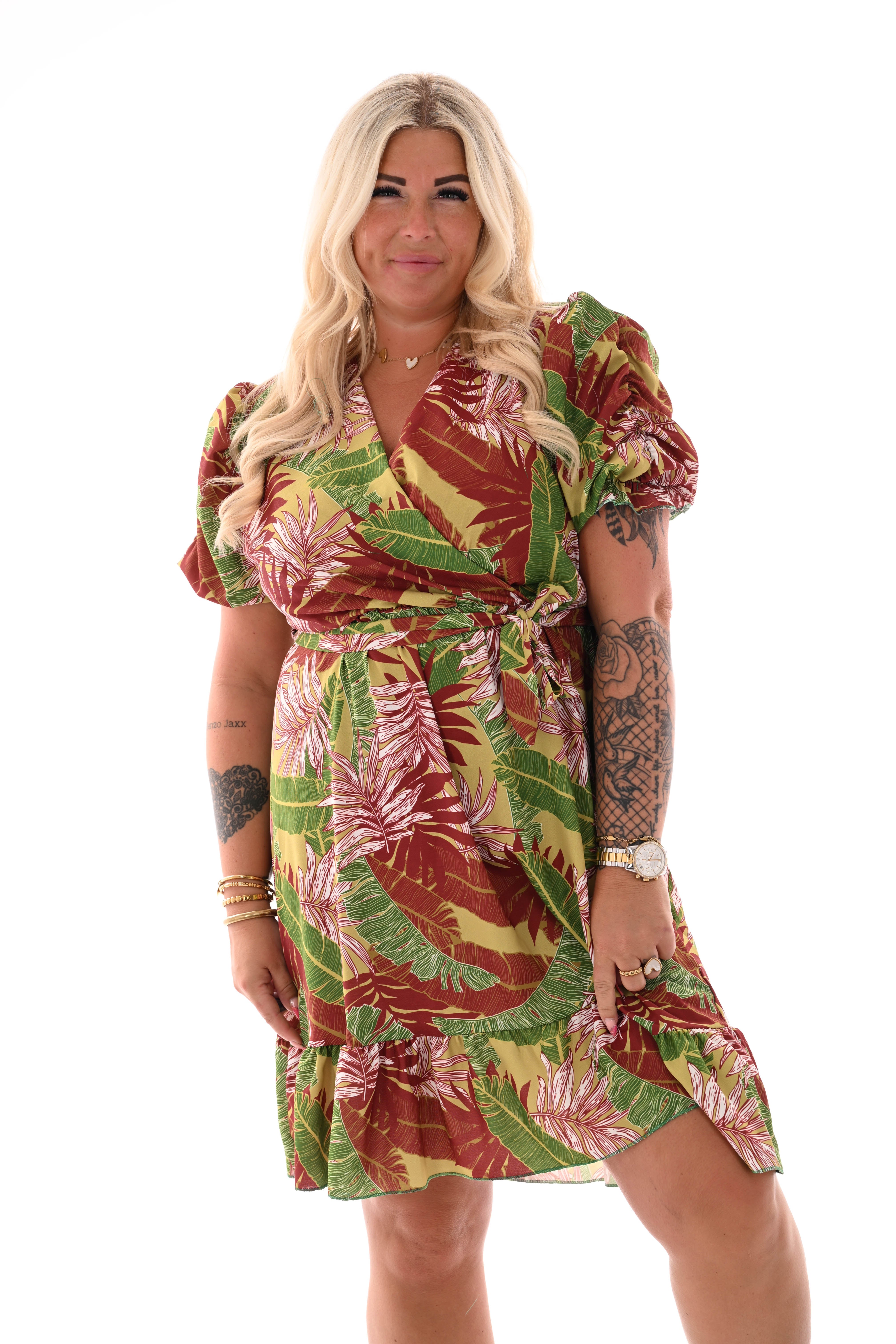 Korte jurk gedrapeerde mouwen print bladeren lime