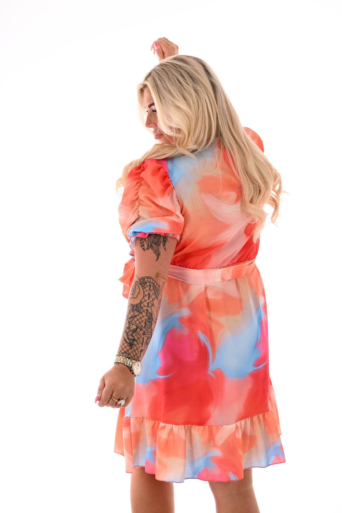 Korte jurk gedrapeerde mouwen print tie-dye oranje/fuchsia