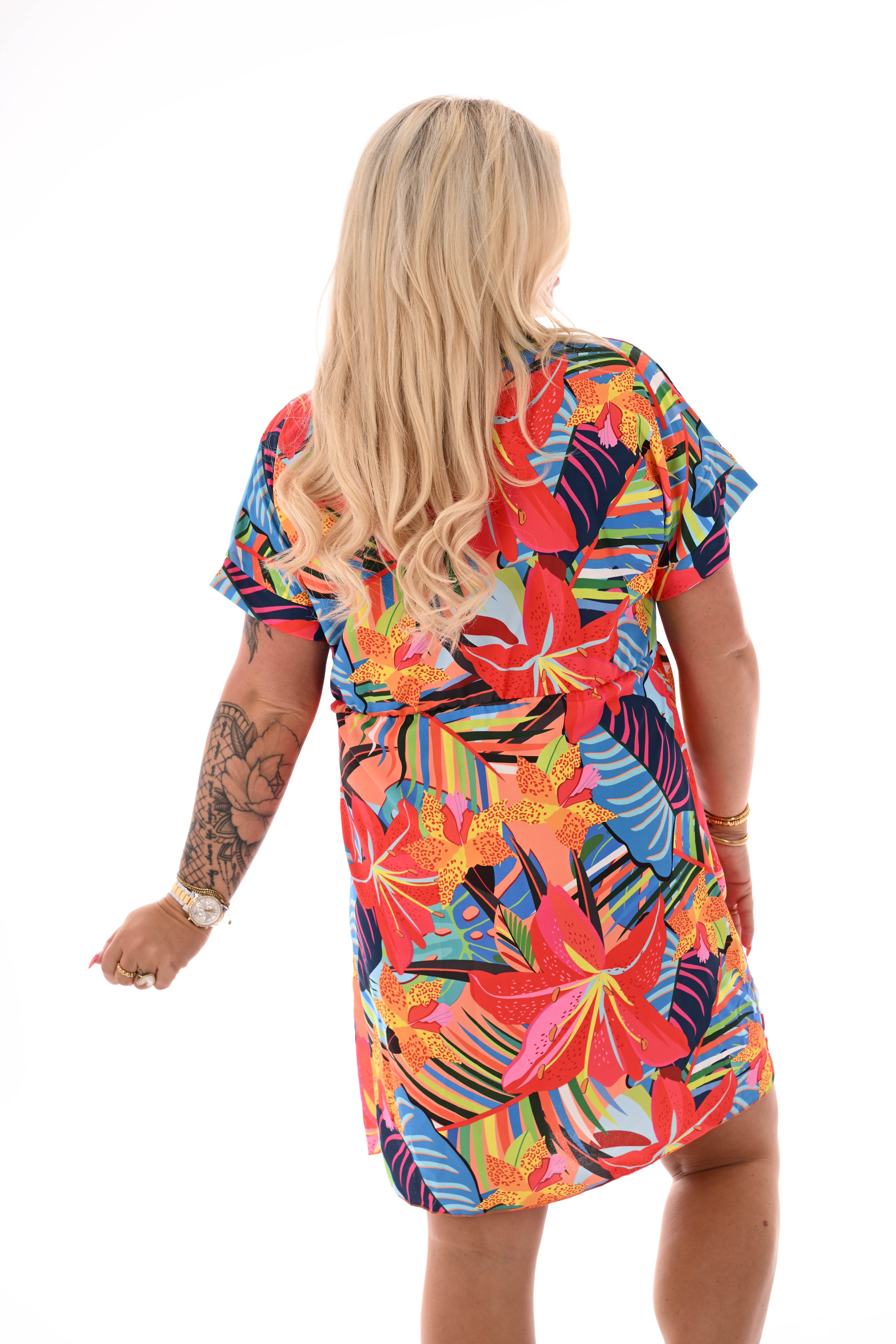Korte overslag jurk print blad lichtblauw/marineblauw