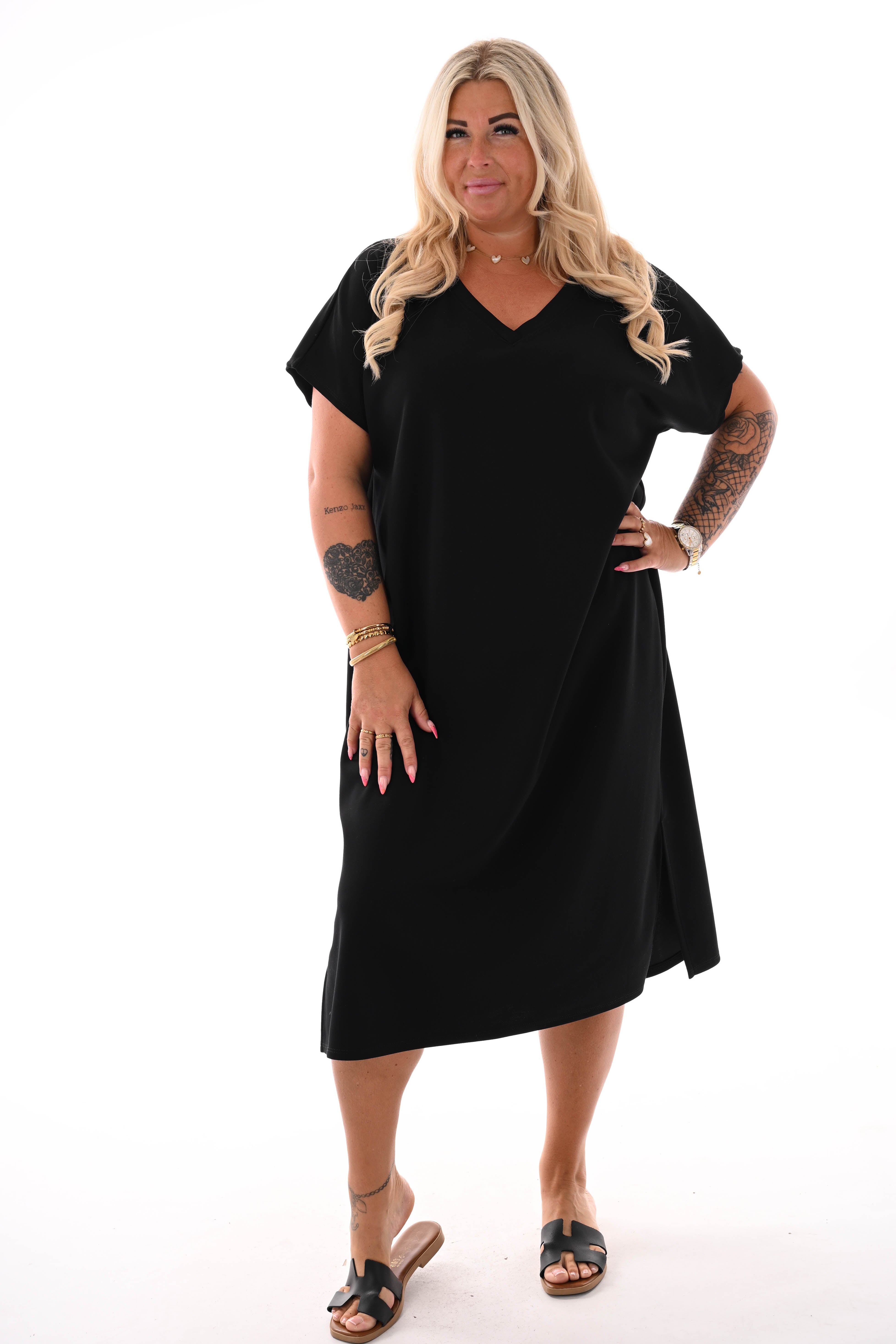Sweaterdress v-hals kapmouwen uni zwart