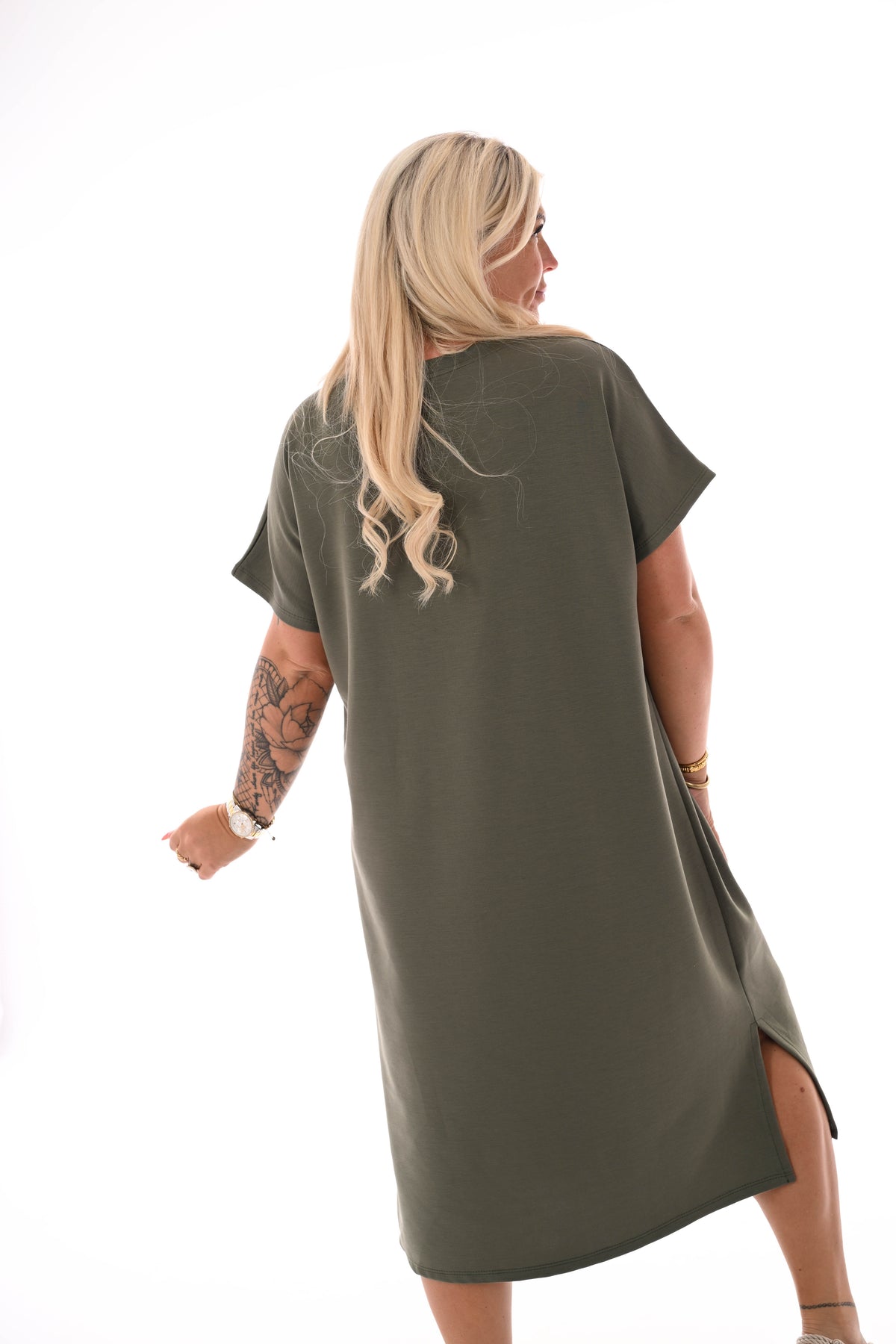 Sweaterdress v-hals kapmouwen uni legergroen
