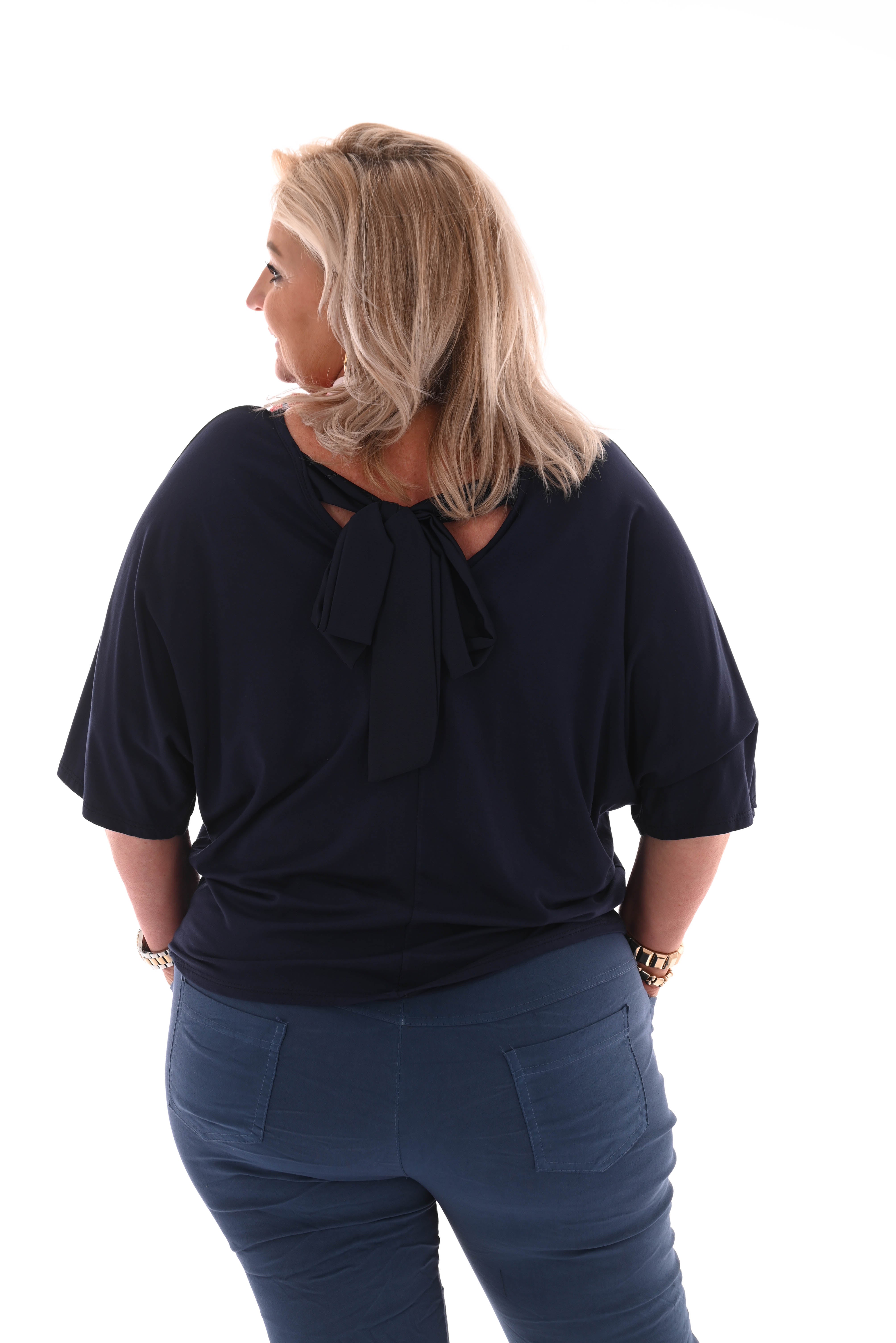 Shirt met strik marineblauw