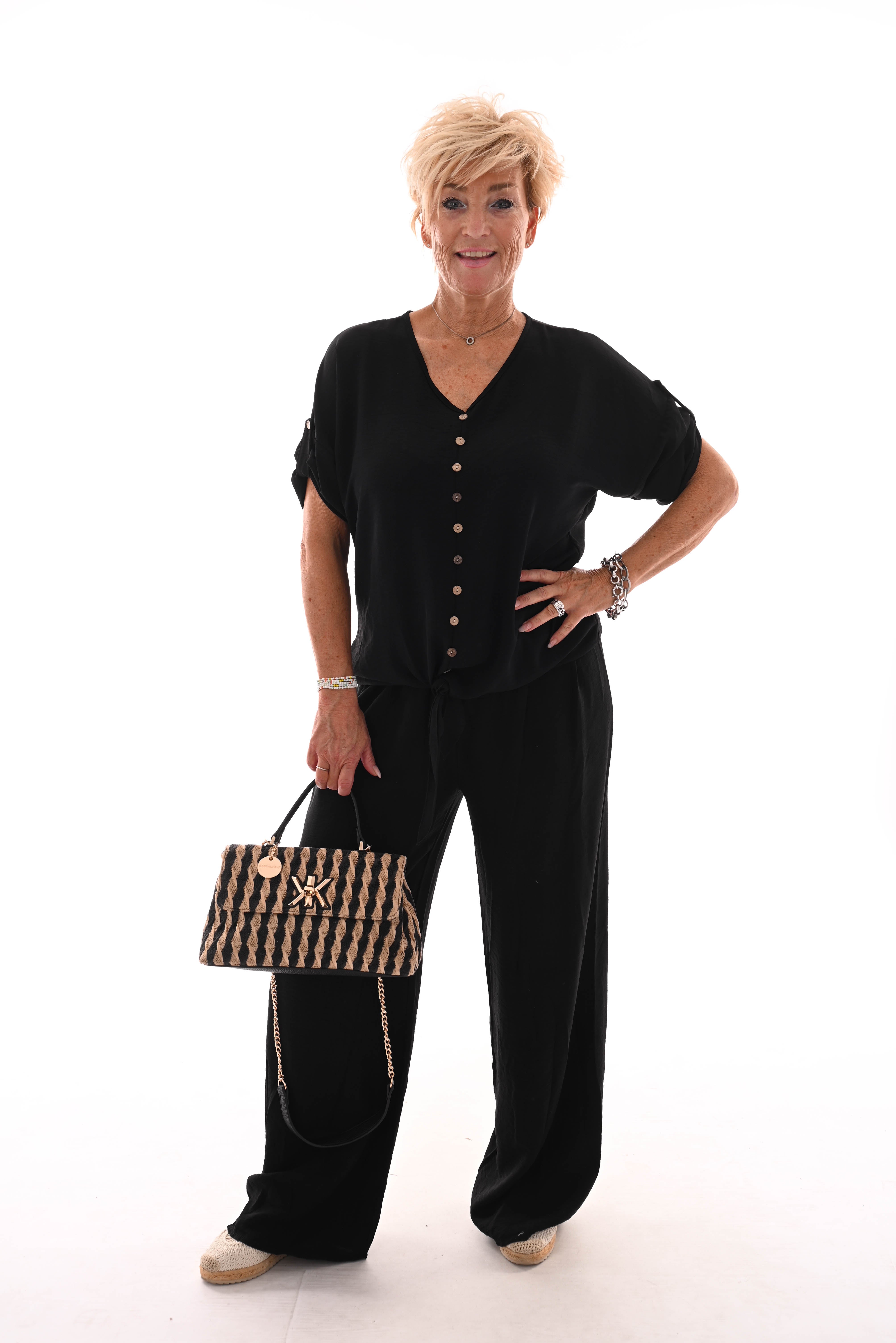 Top knoopjes met knoop zwart