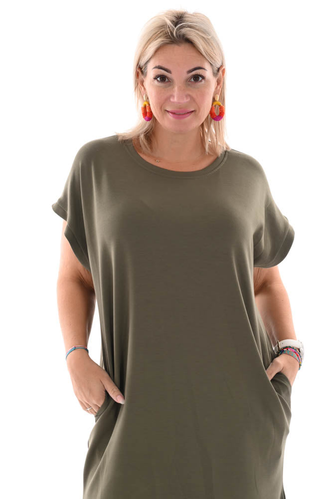 T-shirt dress met split legergroen