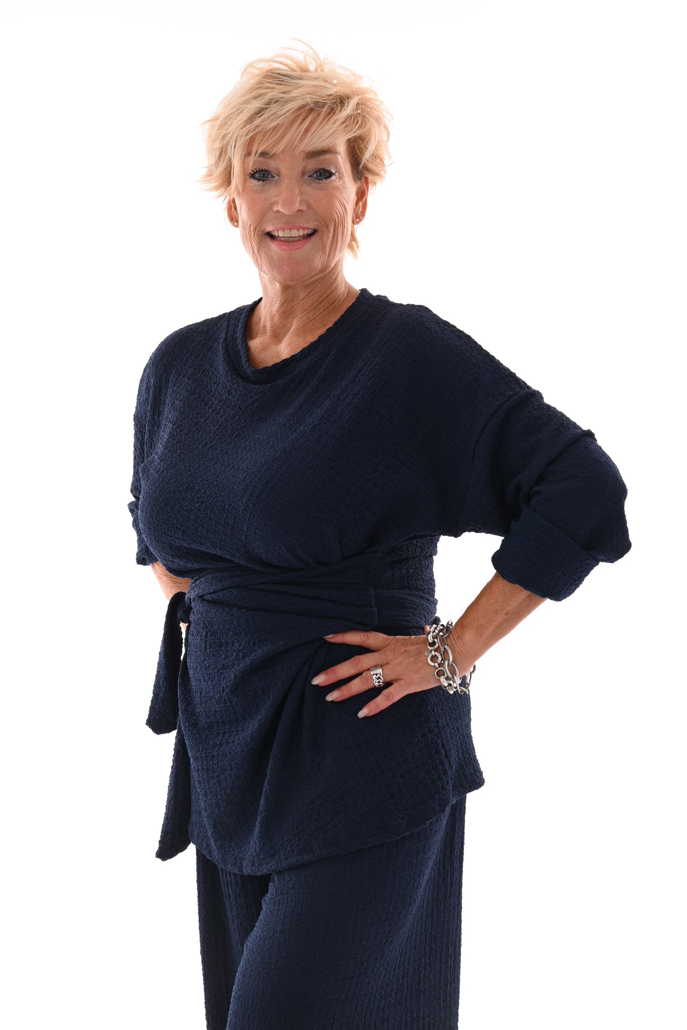 Tweedelig crepe pak met knoop lange mouwen marineblauw