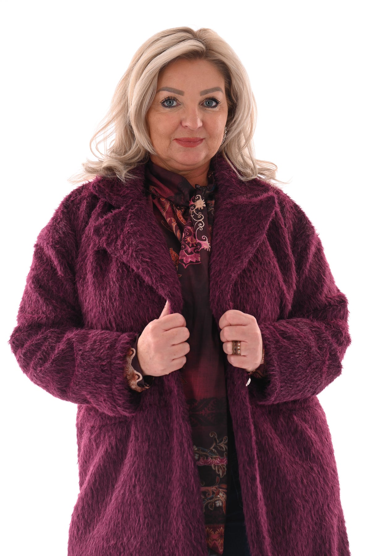 Faux fur jas franjes aubergine