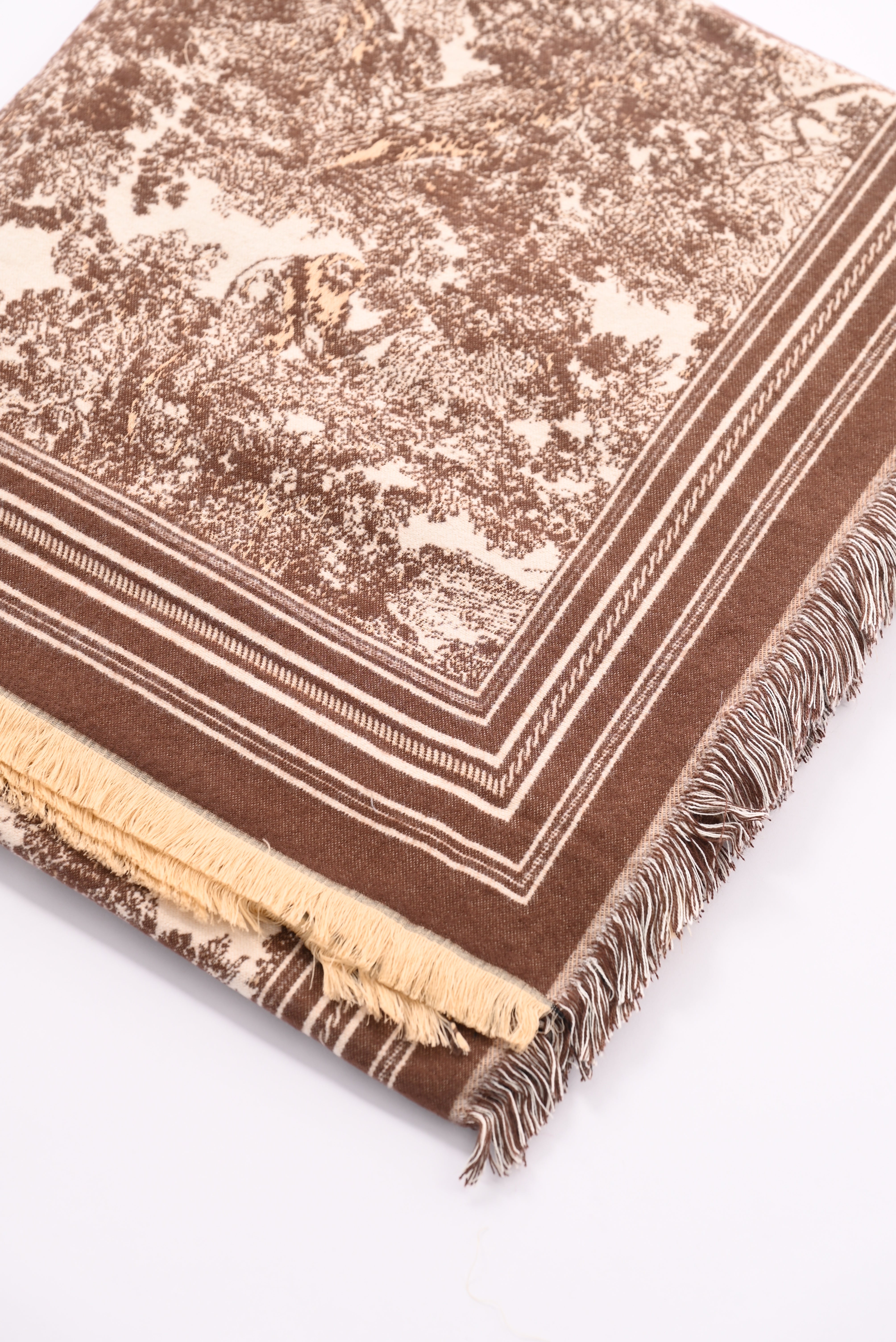 Sjaal Toile de Jouy bruin