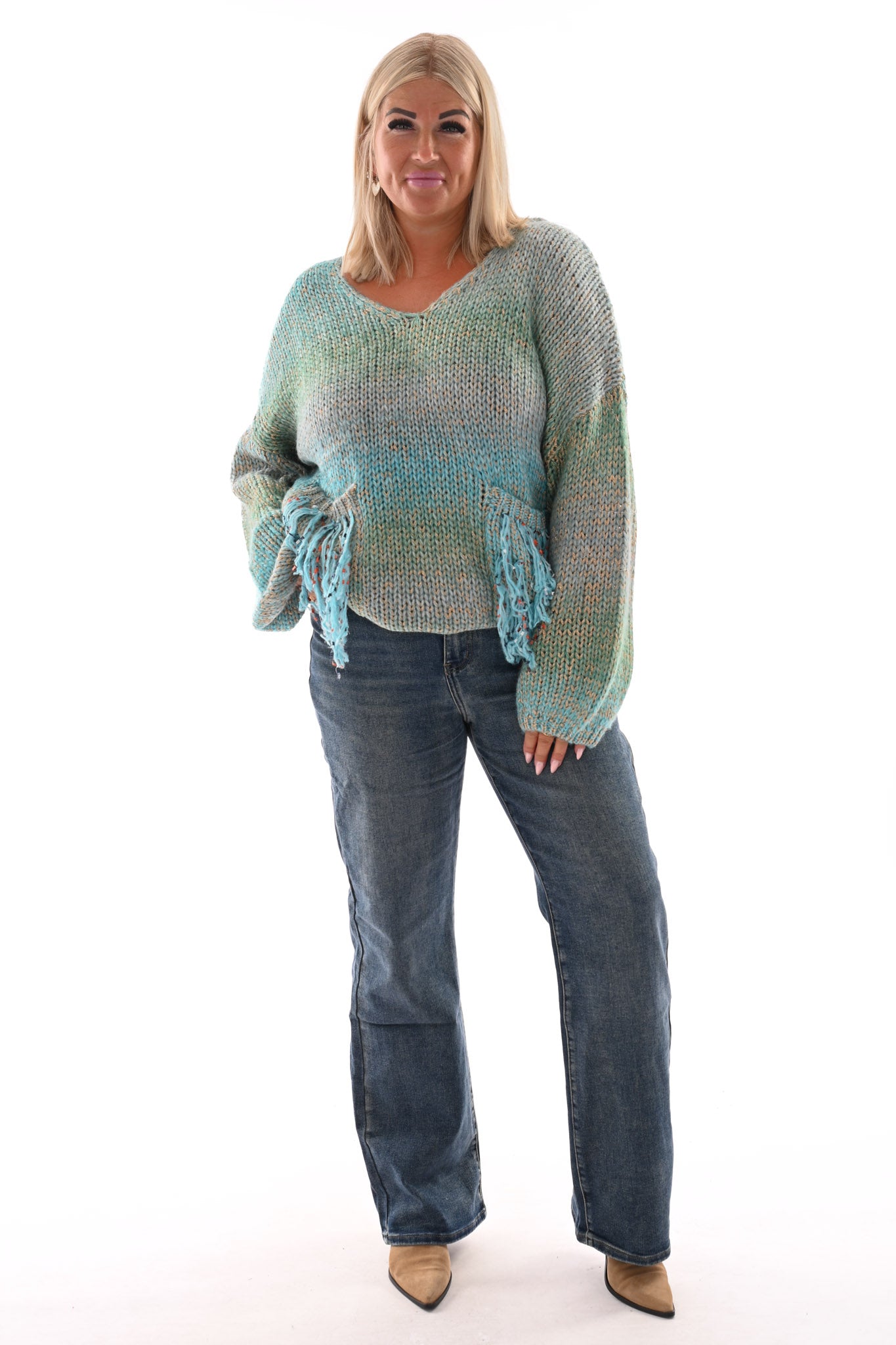 Gebreide trui gekleurd met franjes blauw