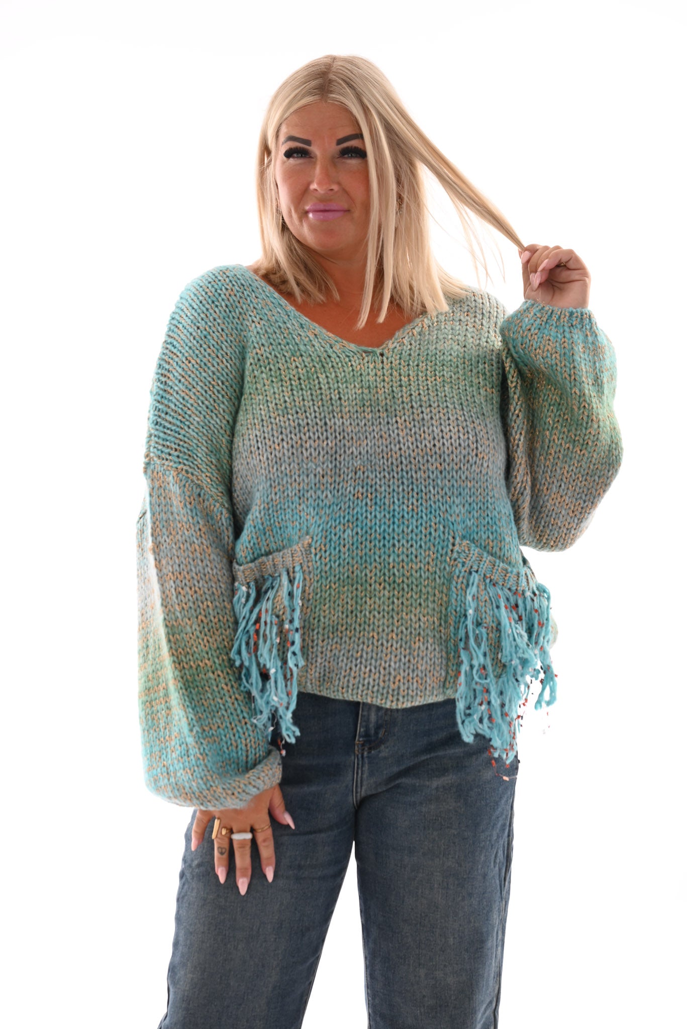 Gebreide trui gekleurd met franjes blauw